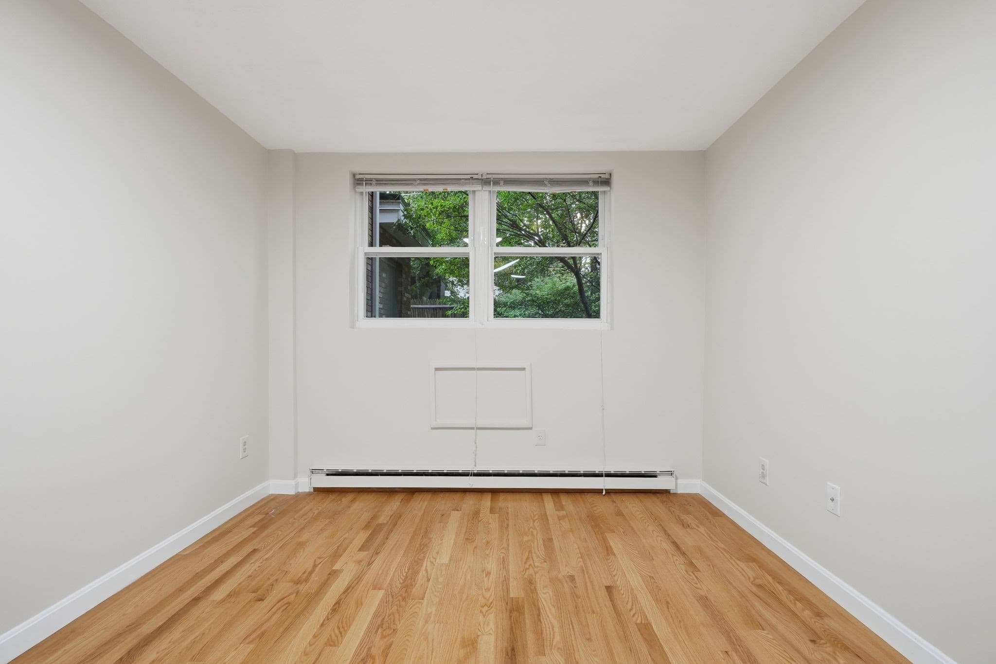 Condominium at 10 Beacon St # 103, Woburn MA 01801, Woburn, photo 15 of 27