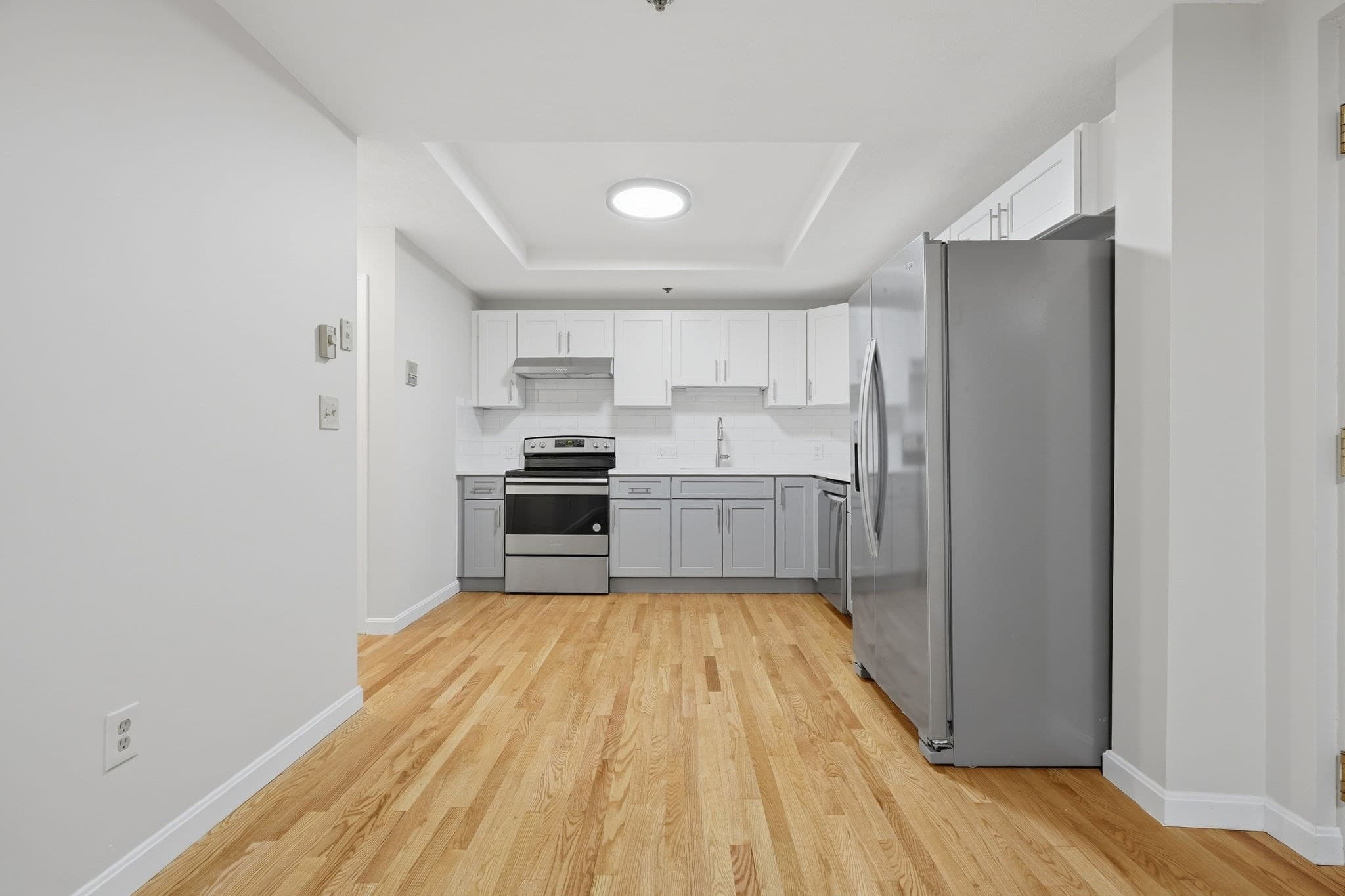 Condominium at 10 Beacon St # 103, Woburn MA 01801, Woburn, photo 4 of 27