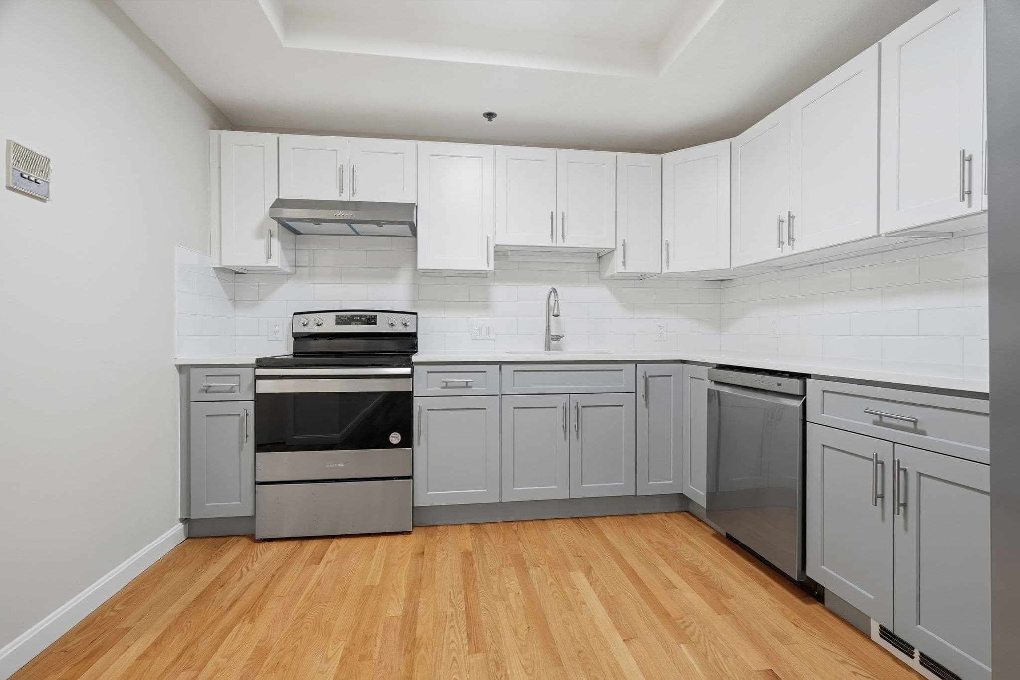 Condominium at 10 Beacon St # 103, Woburn MA 01801, Woburn, photo 8 of 27