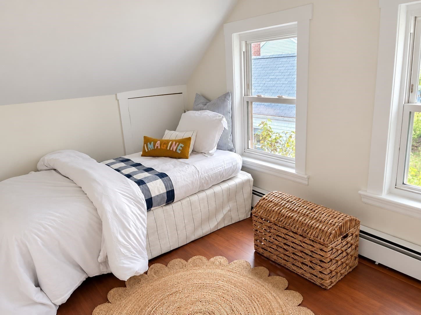 Single Family Residence at 24 Myrtle Street, Weymouth MA 02189, Weymouth, photo 10 of 23