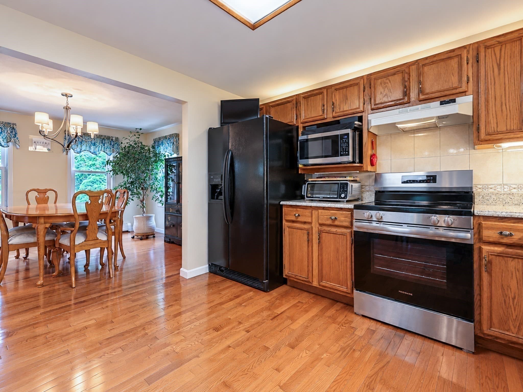 Single Family Residence at 23 Almeda Street, Haverhill MA 01830, Haverhill, photo 10 of 42