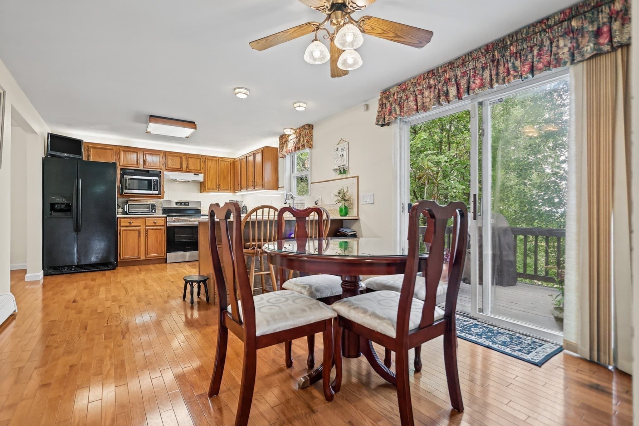 Single Family Residence at 23 Almeda Street, Haverhill MA 01830, Haverhill, photo 15 of 42