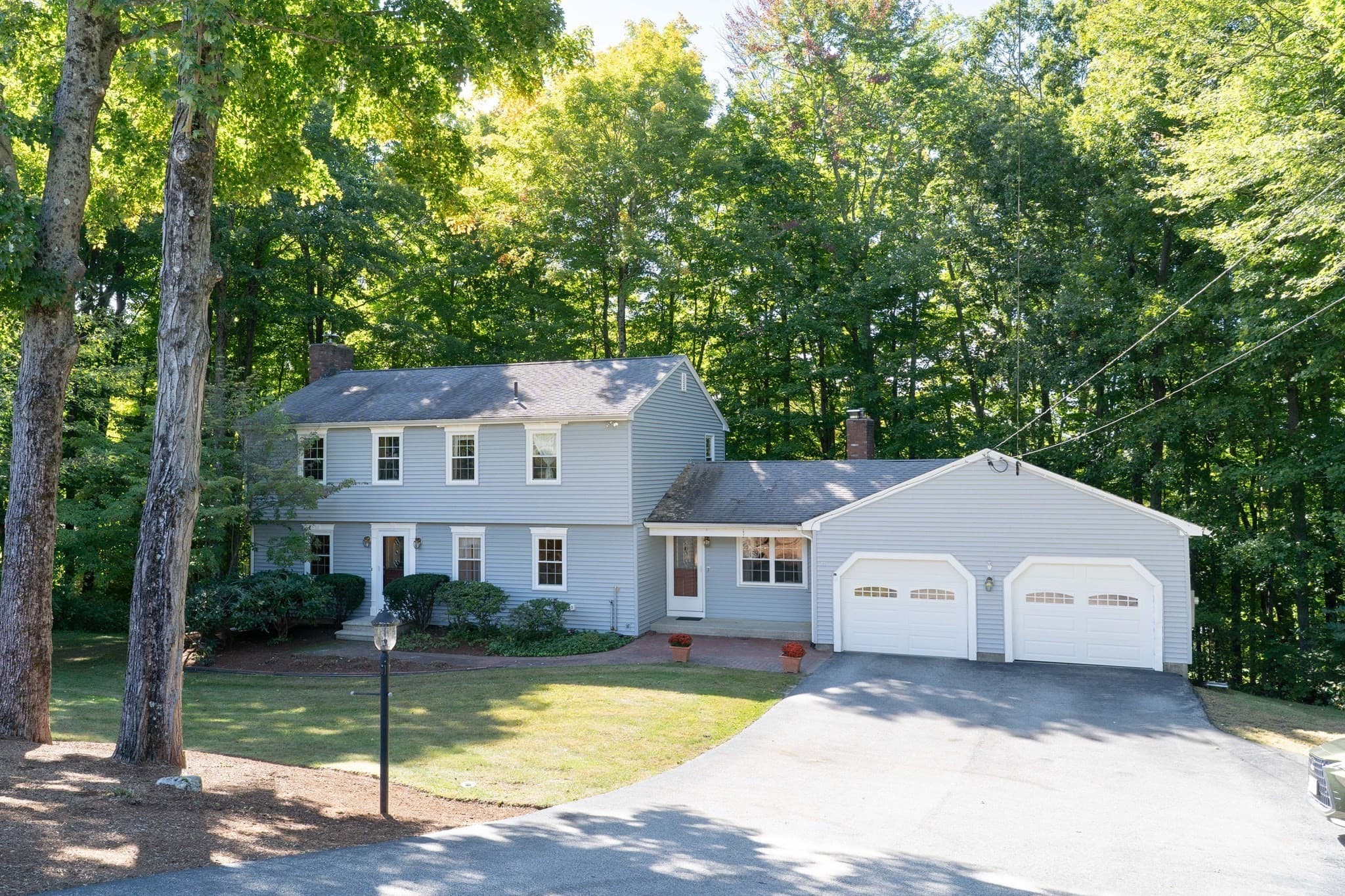 74 Old Farm Rd, Sturbridge MA 01566