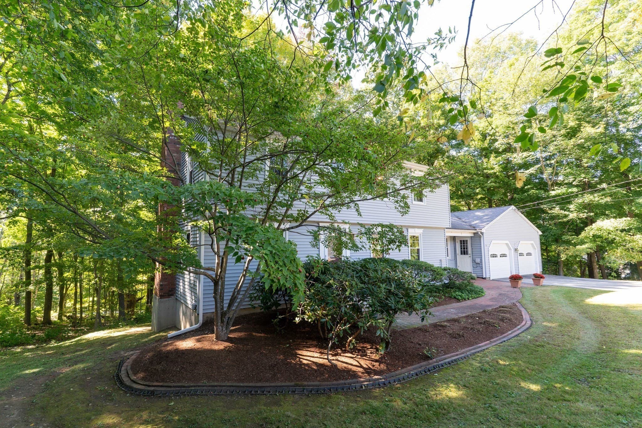 Single Family Residence at 74 Old Farm Rd, Sturbridge MA 01566, Sturbridge, photo 41 of 42