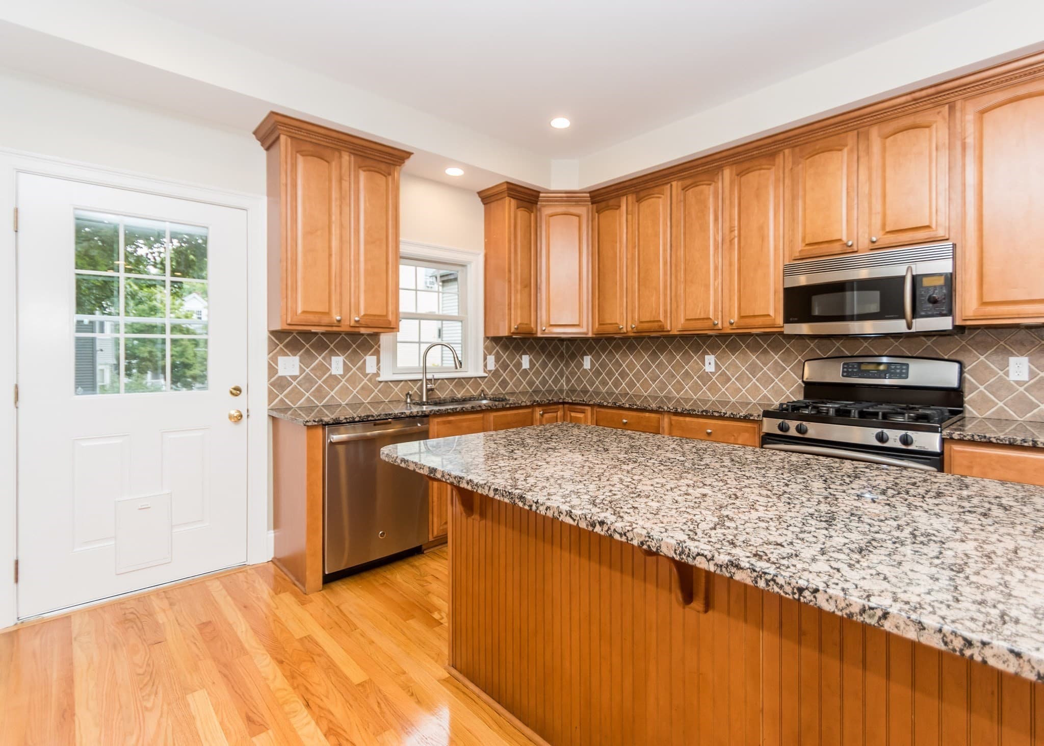 Condominium at 30 Fuller Street # 2, Waltham MA 02453, Waltham, photo 4 of 35