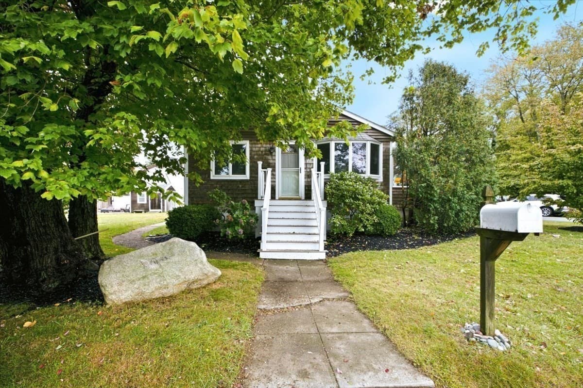 Single Family Residence at 33 Edgar Rd, Scituate MA 02066, Scituate, photo 2 of 38