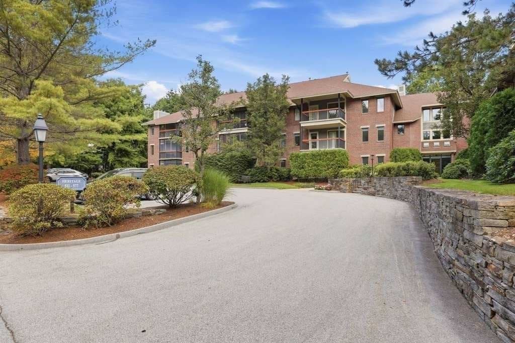 Condominium at 770 Salisbury St # 555, Worcester MA 01609, Worcester, photo 42 of 42