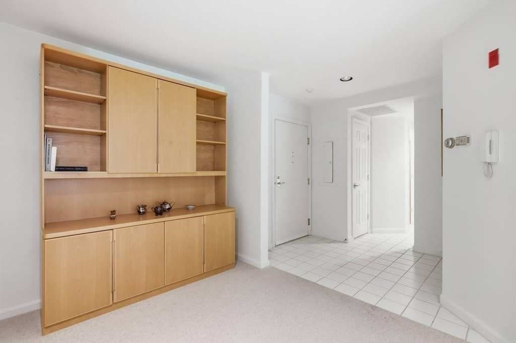 Condominium at 770 Salisbury St # 555, Worcester MA 01609, Worcester, photo 24 of 41