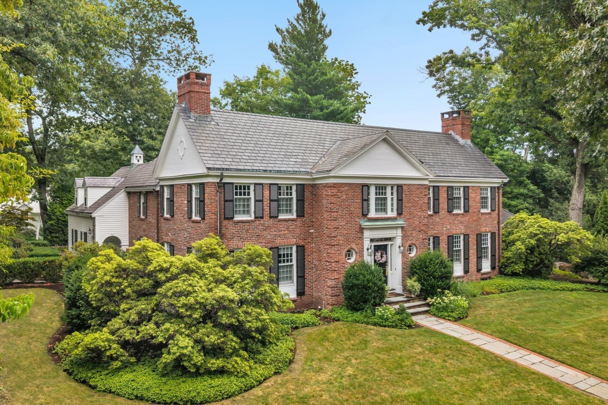 135 Edmunds Road, Wellesley MA 02481