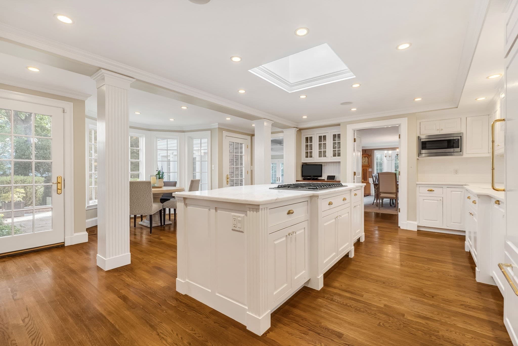 Single Family Residence at 135 Edmunds Road, Wellesley MA 02481, Wellesley, photo 8 of 33