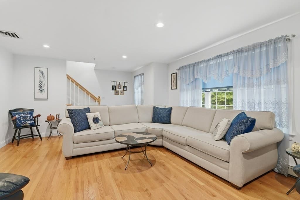 Condominium at 145 Suomi Rd # A2, Quincy MA 02169, Quincy, photo 11 of 39