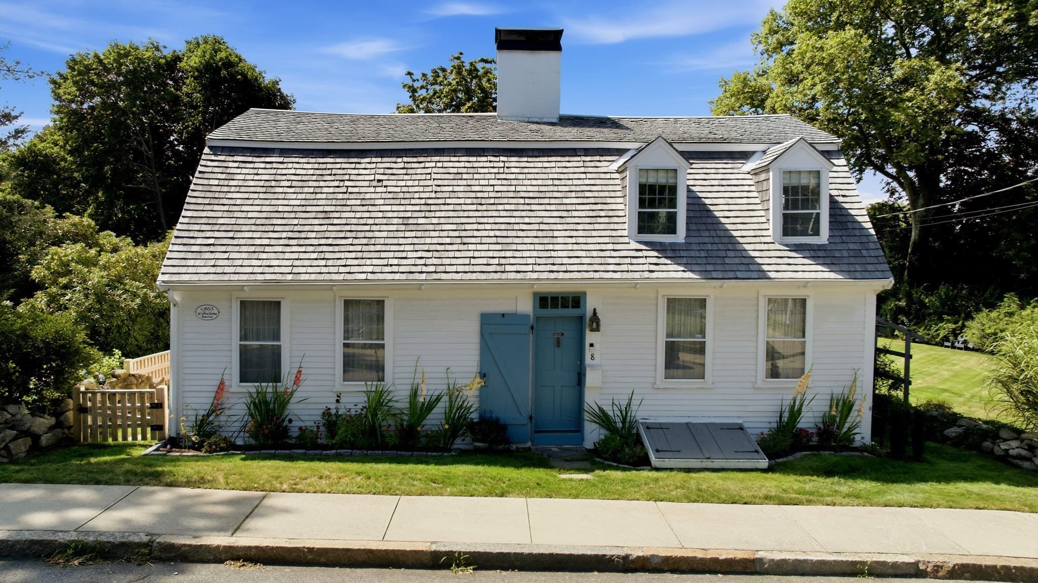 Single Family Residence at 8 Winter St, Plymouth MA 02360, Plymouth, photo 3 of 42
