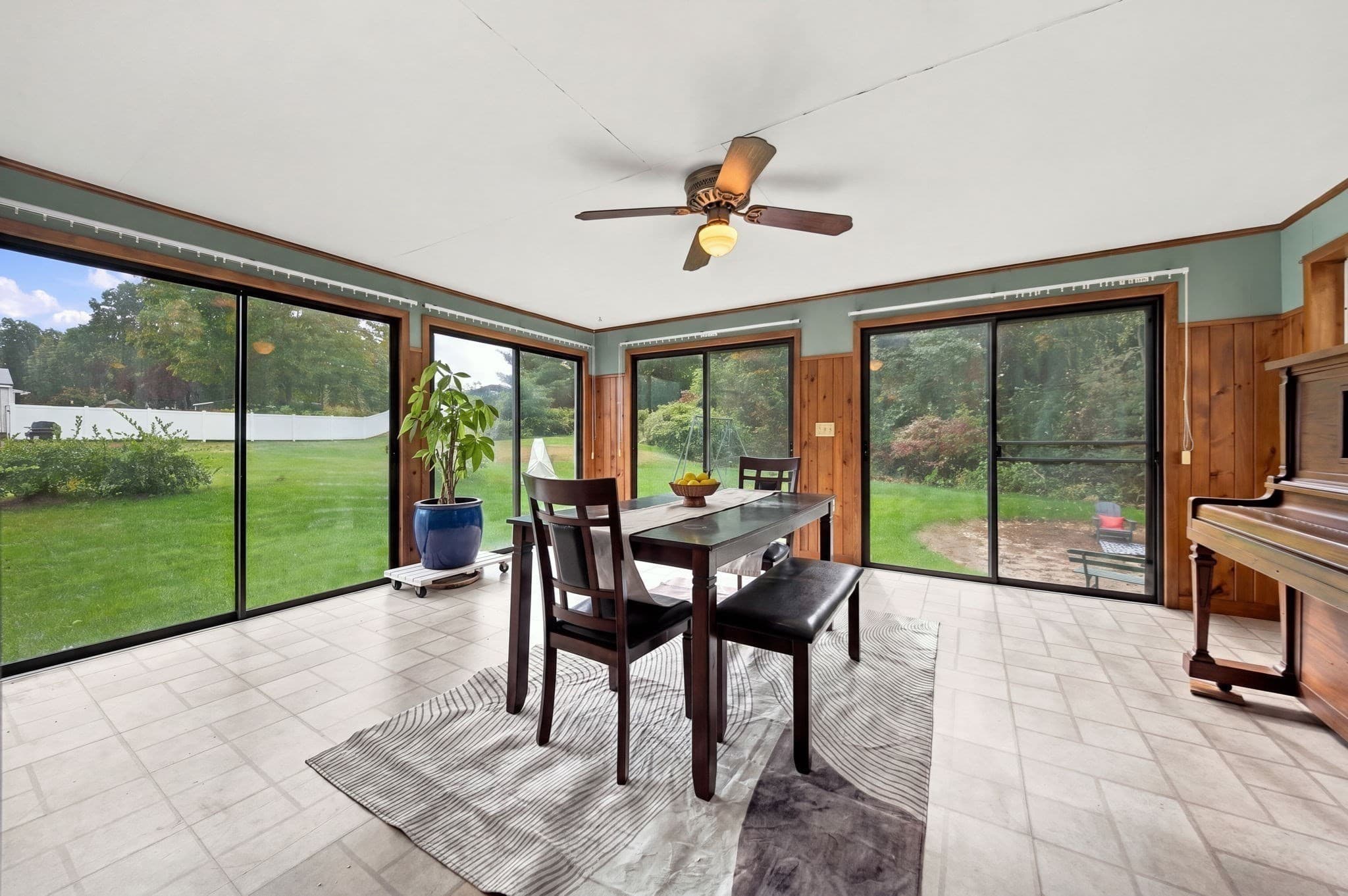 Single Family Residence at 29 Dale Ave, Leominster MA 01453, Leominster, photo 6 of 42