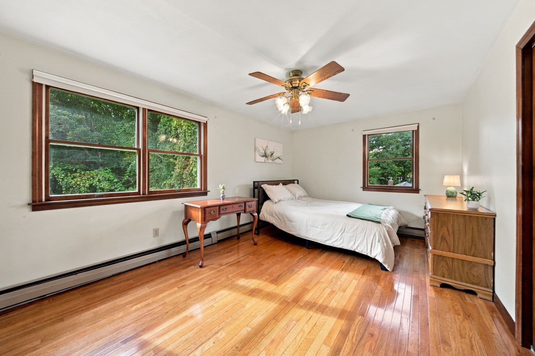 Single Family Residence at 29 Dale Ave, Leominster MA 01453, Leominster, photo 16 of 42