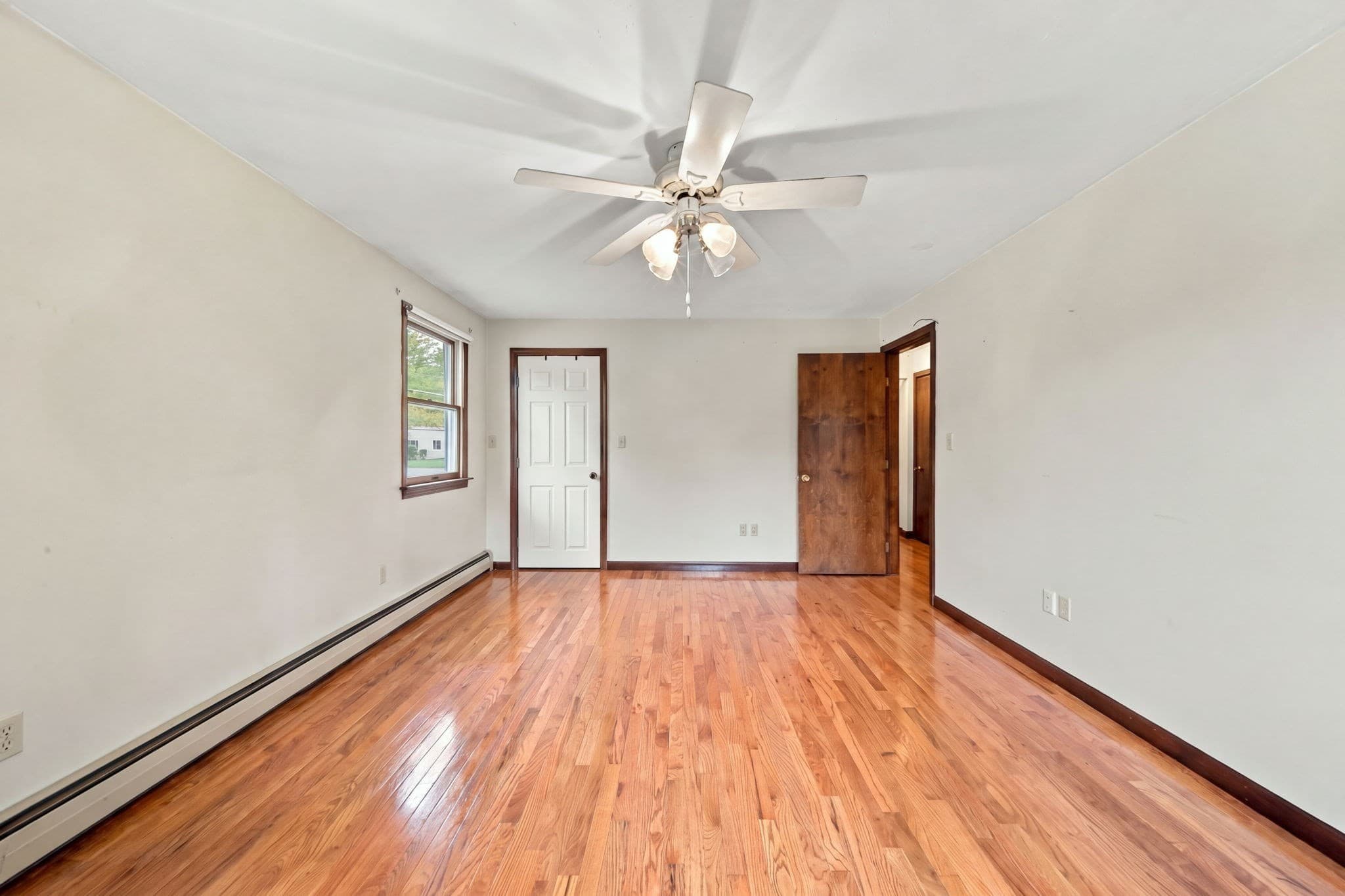 Single Family Residence at 29 Dale Ave, Leominster MA 01453, Leominster, photo 22 of 42