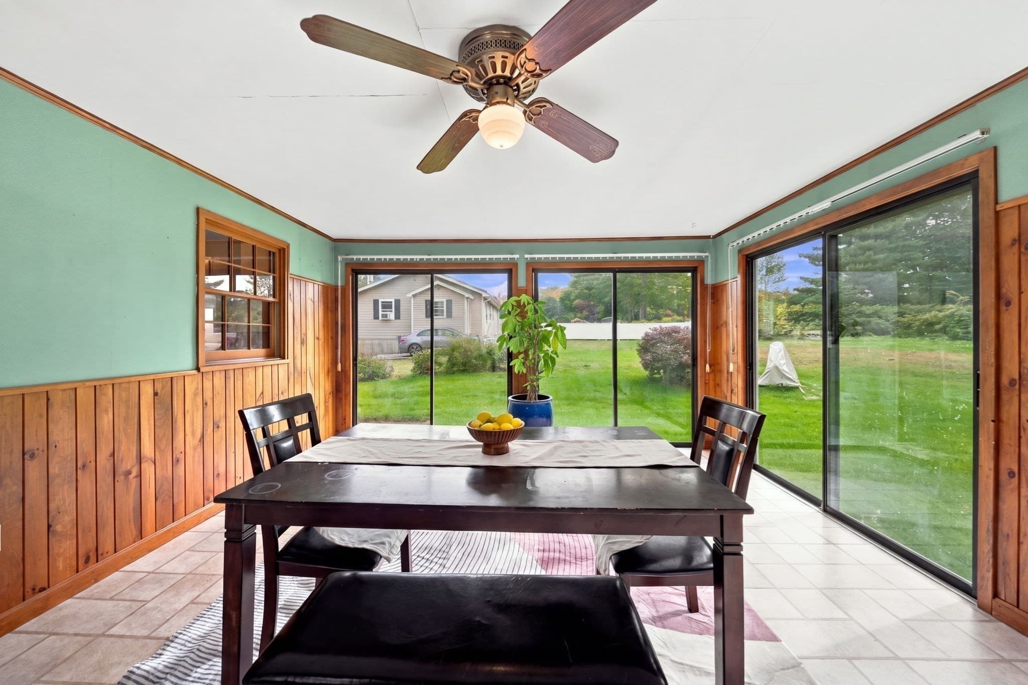Single Family Residence at 29 Dale Ave, Leominster MA 01453, Leominster, photo 5 of 42