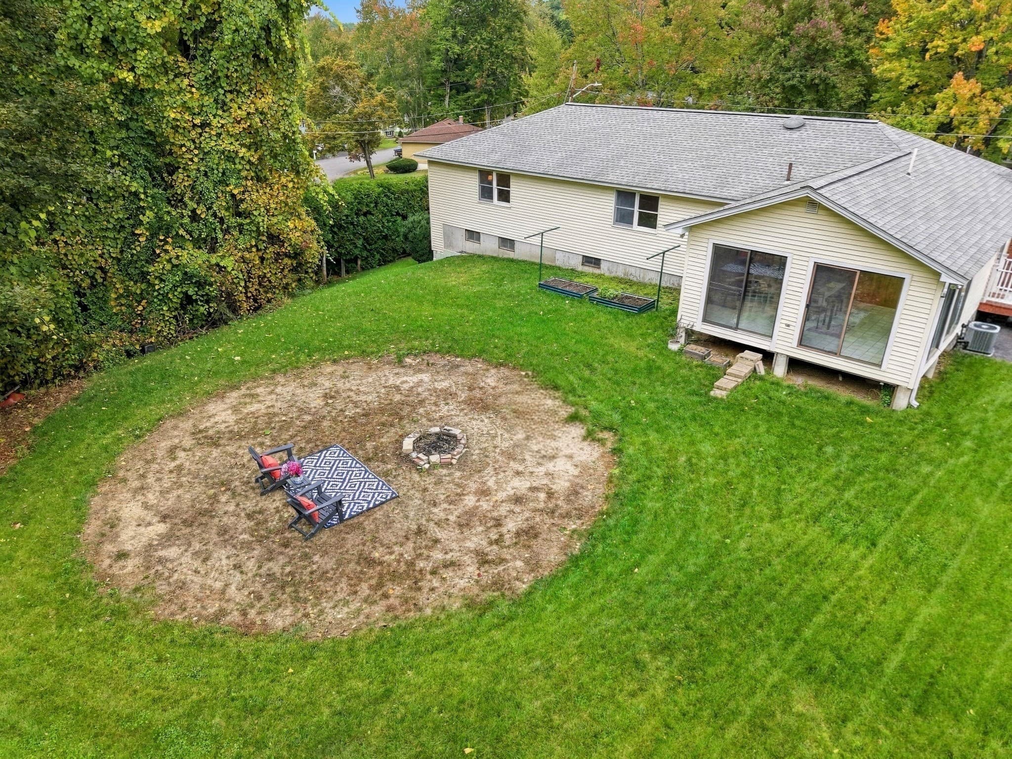 Single Family Residence at 29 Dale Ave, Leominster MA 01453, Leominster, photo 37 of 42