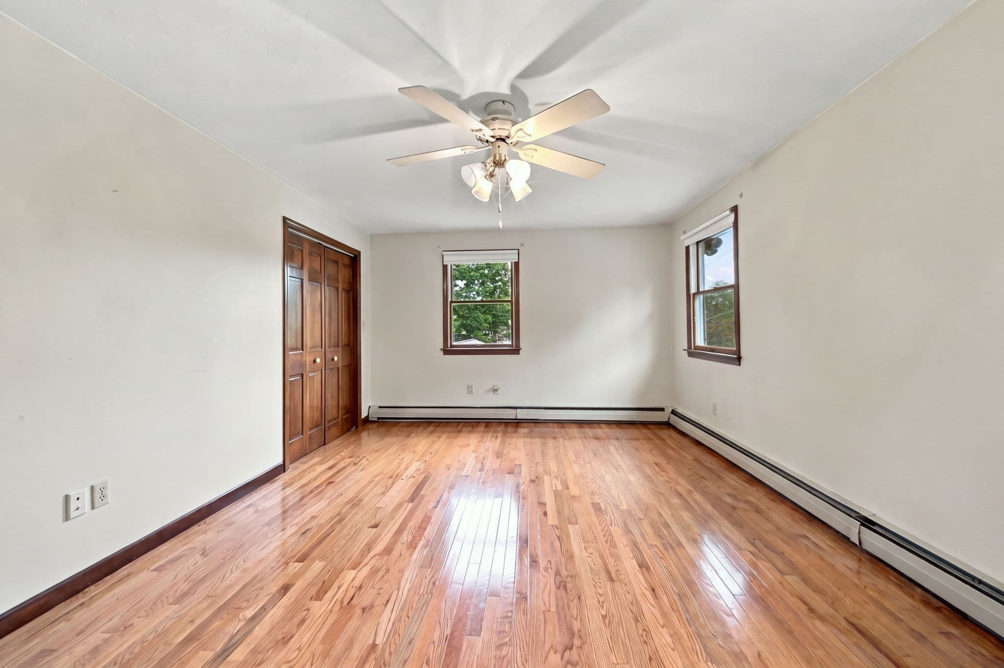 Single Family Residence at 29 Dale Ave, Leominster MA 01453, Leominster, photo 21 of 42