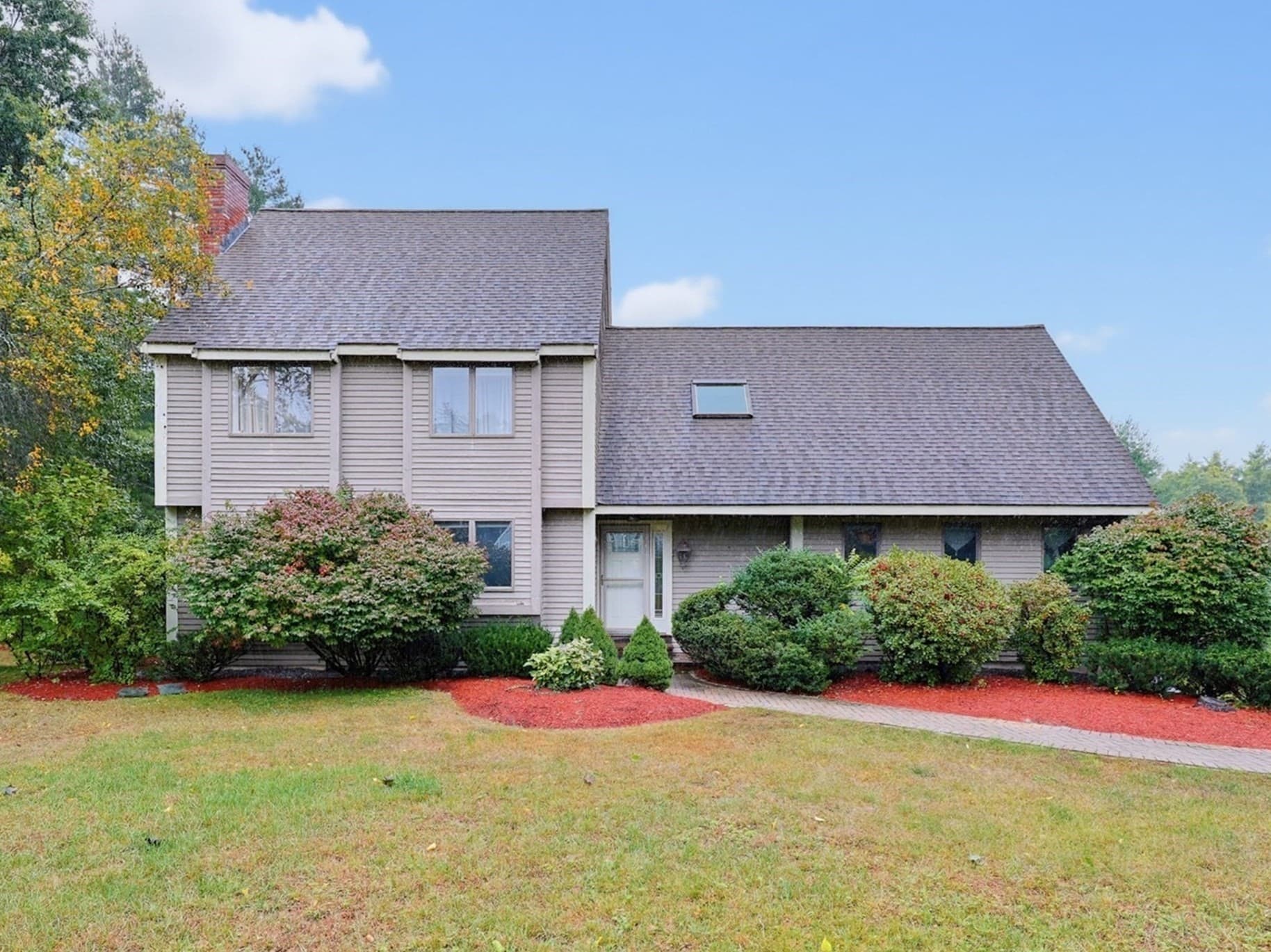 140 Paquawket Path, Groton MA 01450