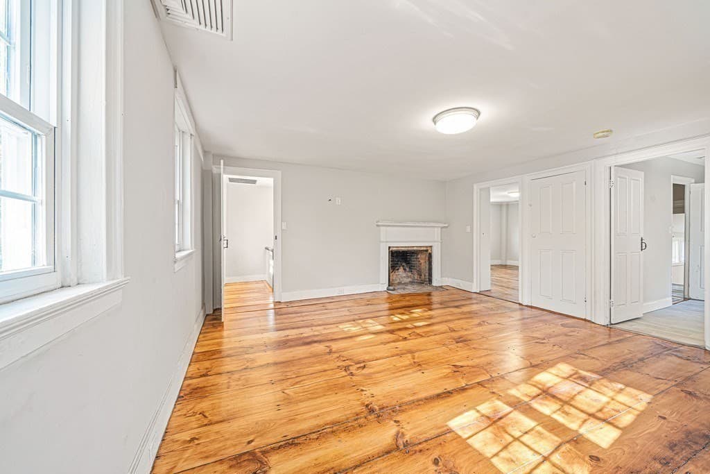 Single Family Residence at 449 Parsonage St, Marshfield MA 02050, Marshfield, photo 7 of 12