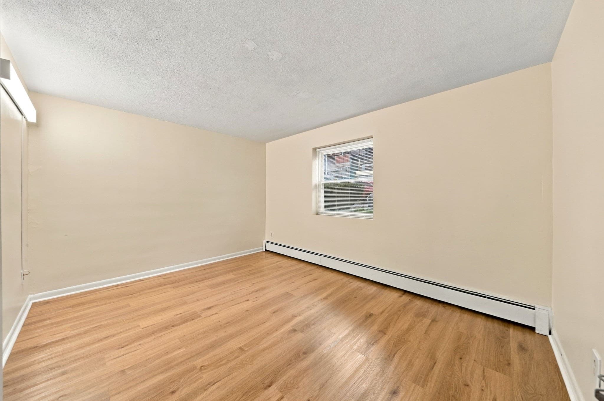 Condominium at 5 Melbourne St # 2, Boston MA 02124, Boston, photo 16 of 26