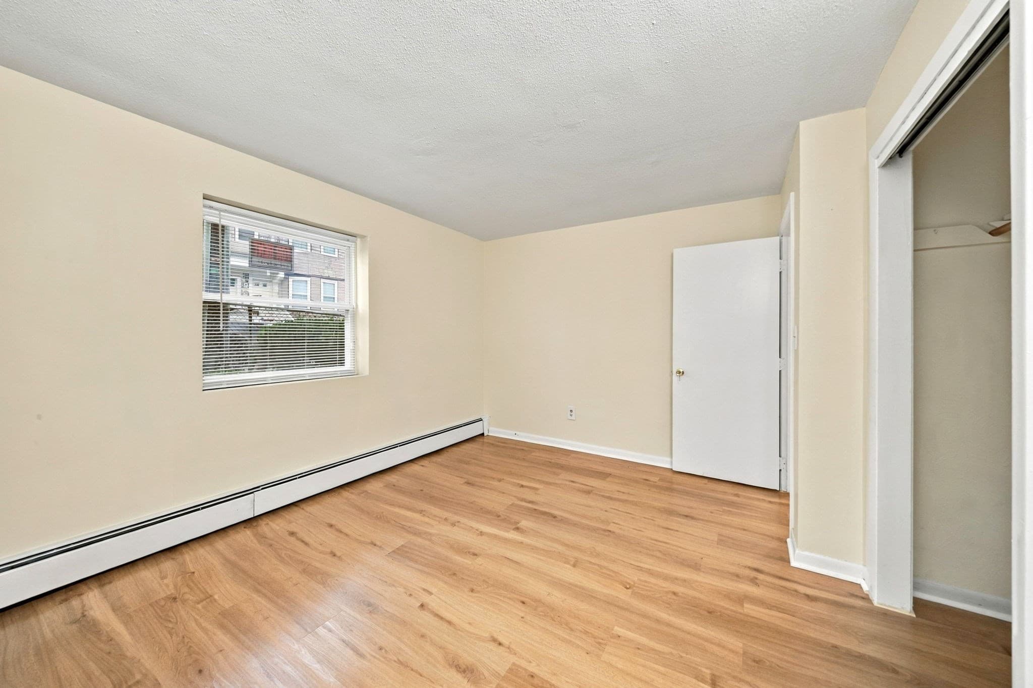 Condominium at 5 Melbourne St # 2, Boston MA 02124, Boston, photo 19 of 26