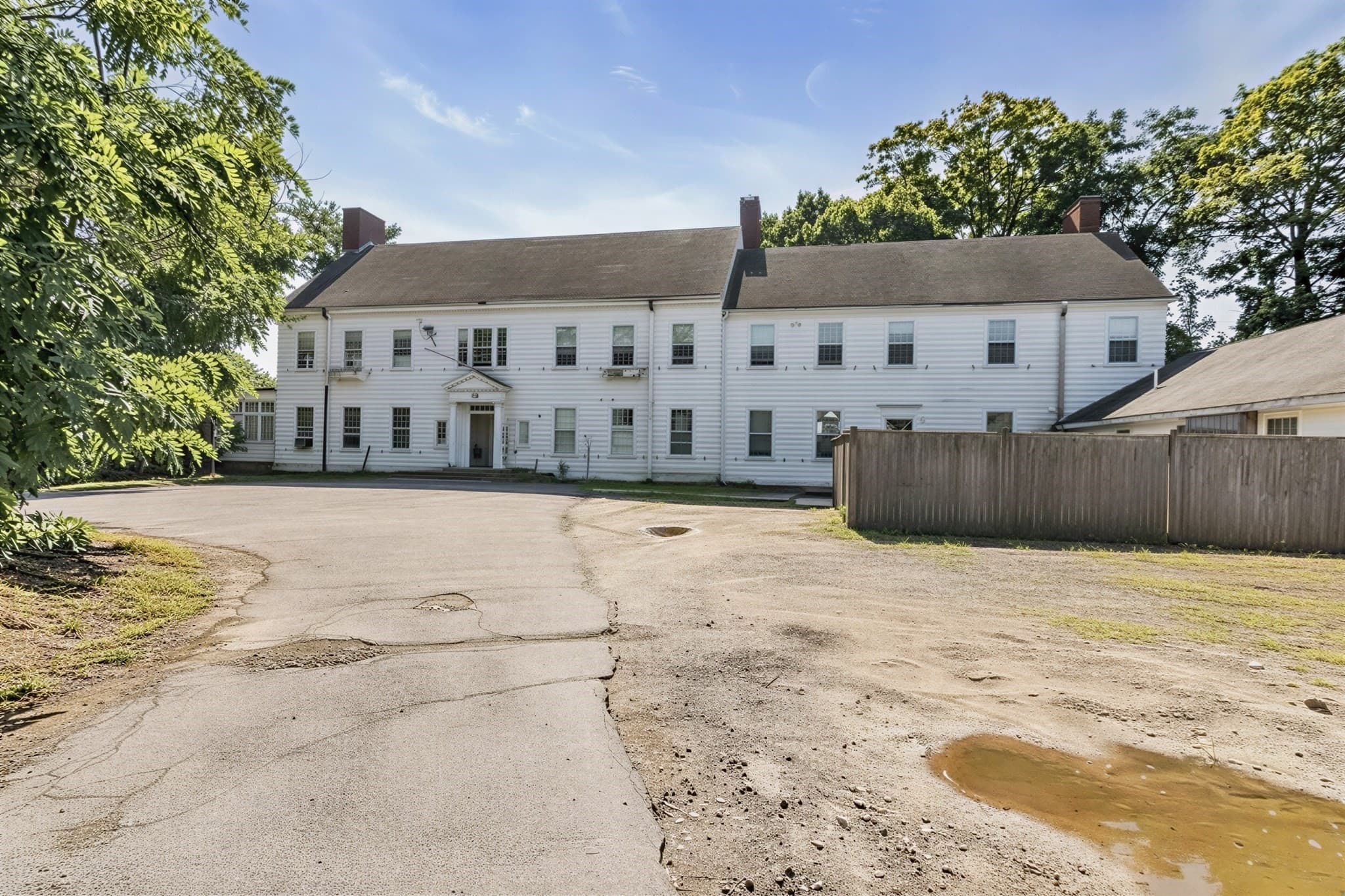 Single Family Residence at 43 Whitehall Cir, Beverly MA 01915, Beverly, photo 2 of 24