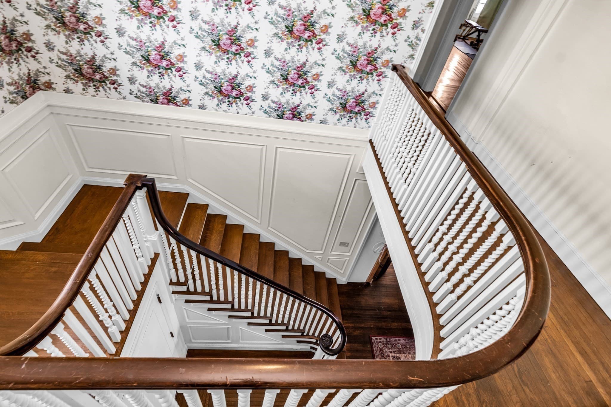 Single Family Residence at 43 Whitehall Cir, Beverly MA 01915, Beverly, photo 13 of 24