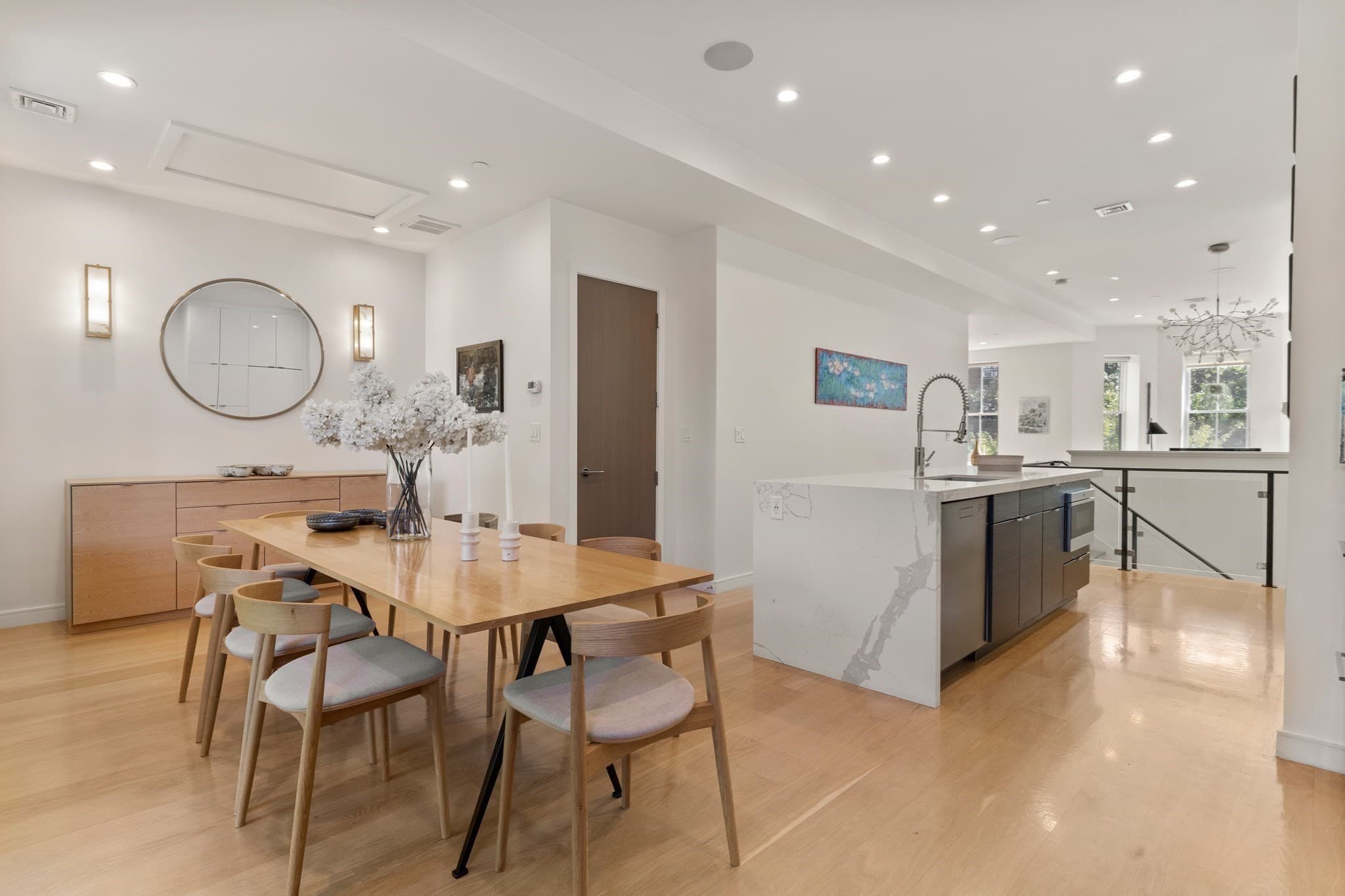 Condominium at 429 Columbus Ave # 2, Boston MA 02116, Boston, photo 5 of 17