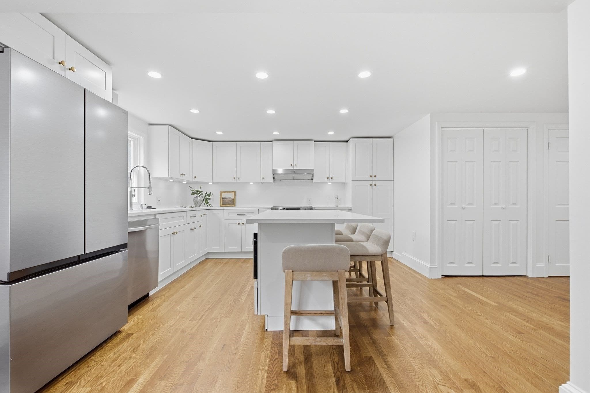 Single Family Residence at 101 Central St, Rockland MA 02370, Rockland, photo 5 of 21