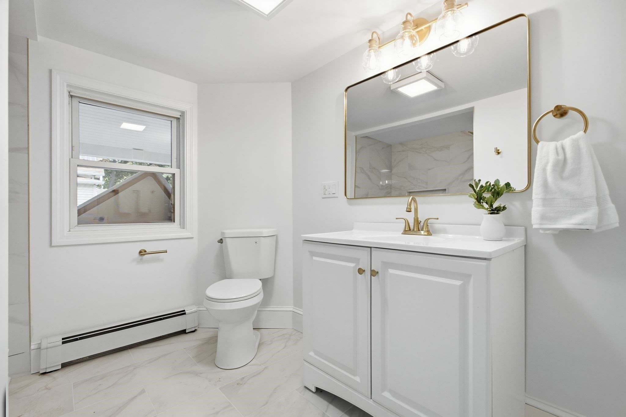 Single Family Residence at 101 Central St, Rockland MA 02370, Rockland, photo 14 of 21