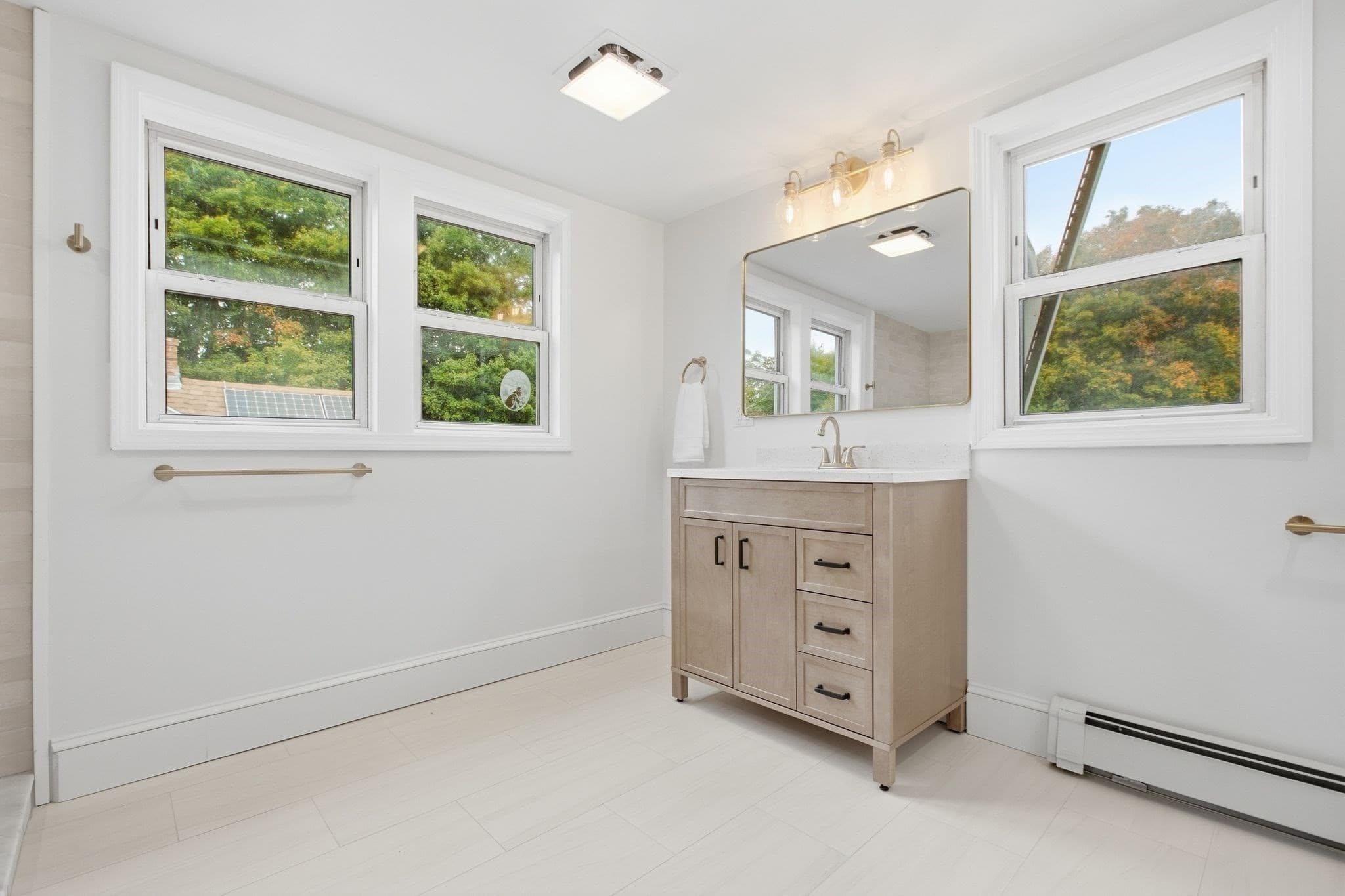 Single Family Residence at 101 Central St, Rockland MA 02370, Rockland, photo 15 of 21