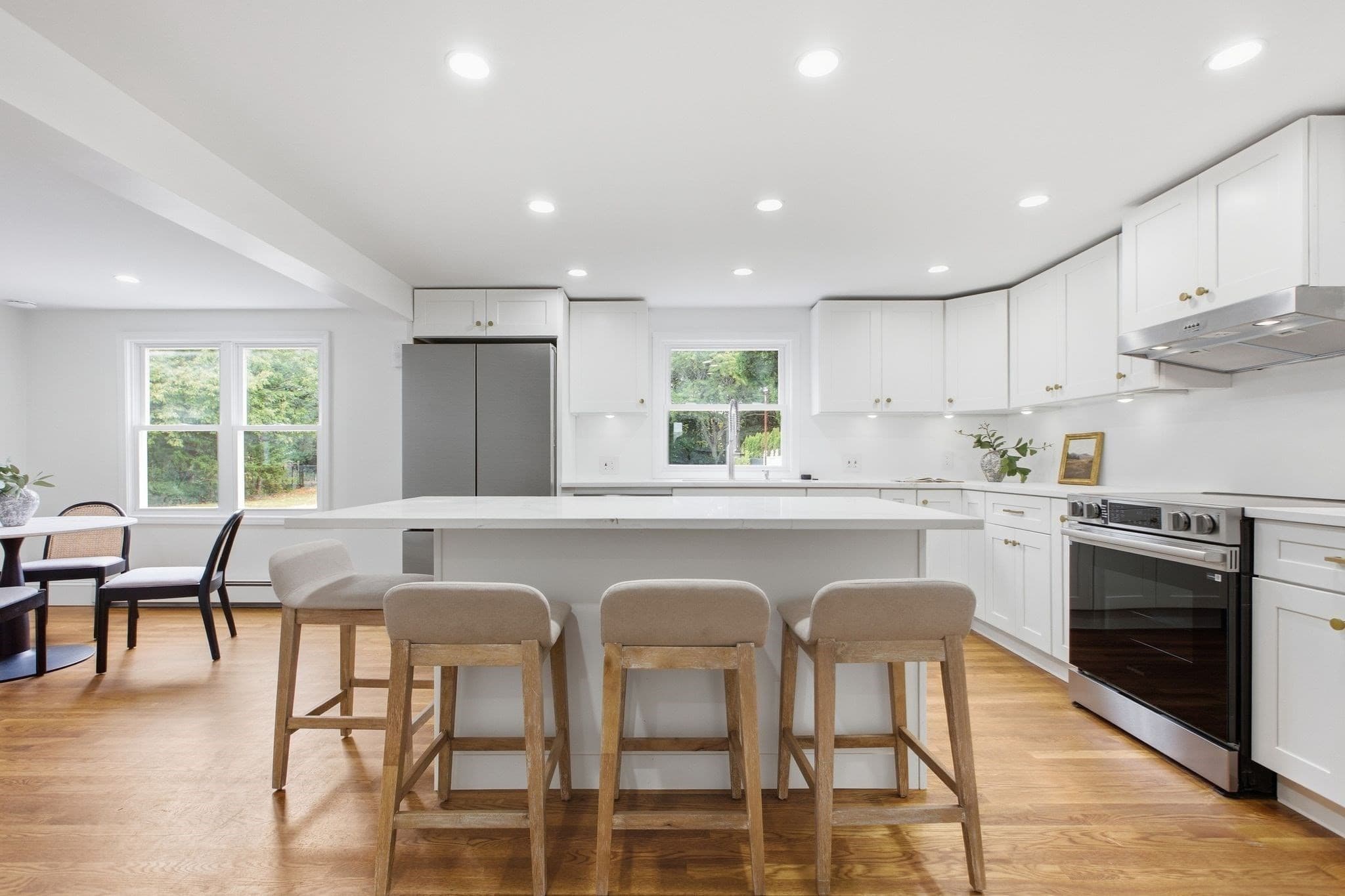 Single Family Residence at 101 Central St, Rockland MA 02370, Rockland, photo 4 of 21