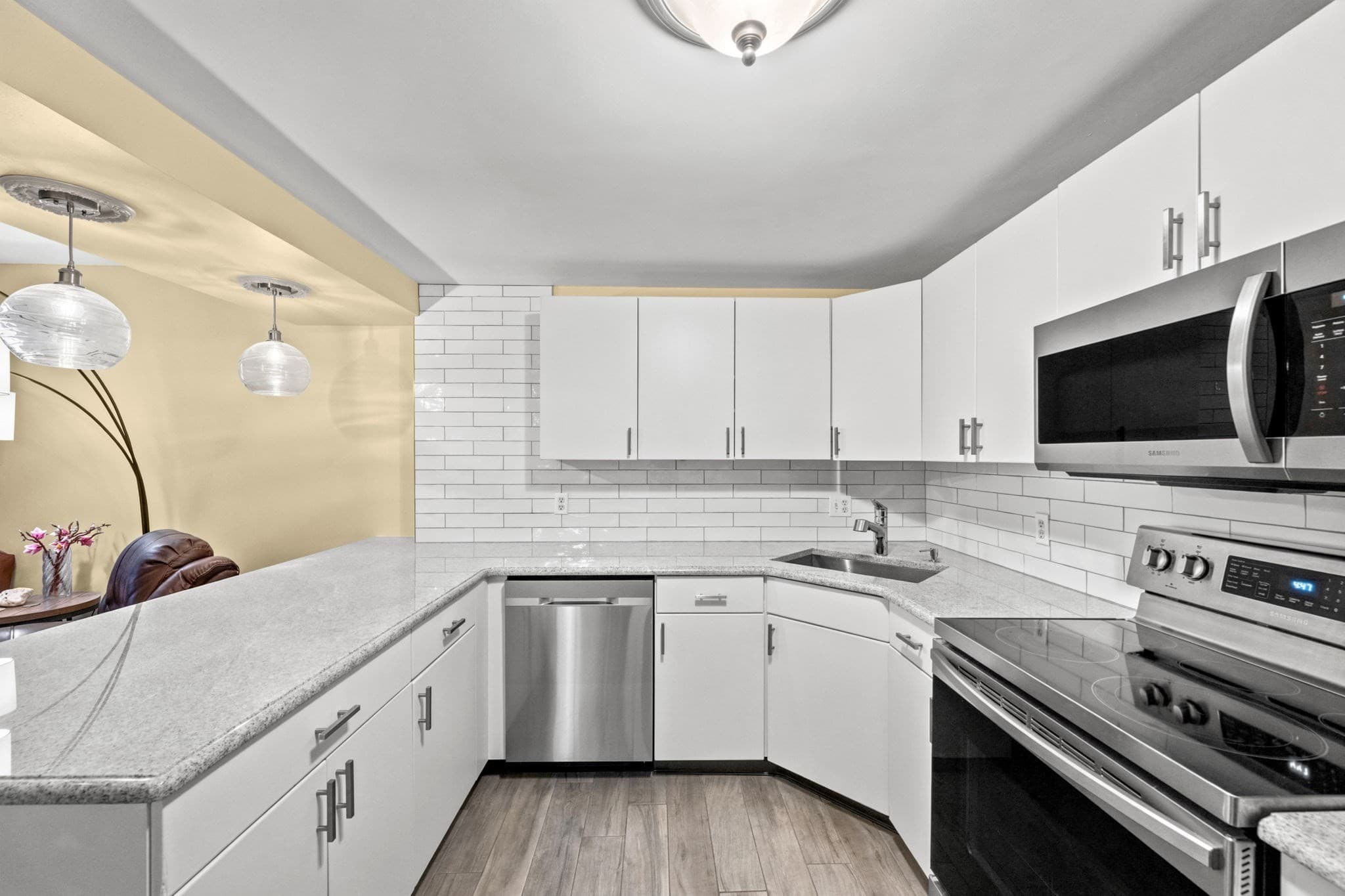 Condominium at 155 George Washington Blvd # 401, Hull MA 02045, Hull, photo 2 of 25