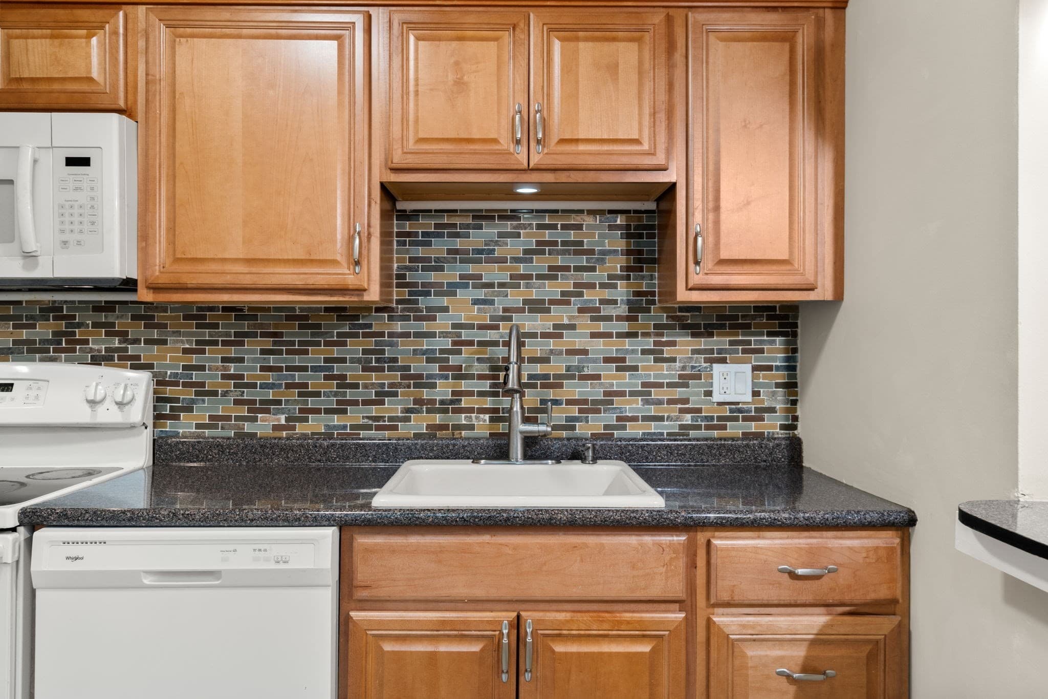 Condominium at 18 Pond St # 1, Boston MA 02130, Boston, photo 6 of 21
