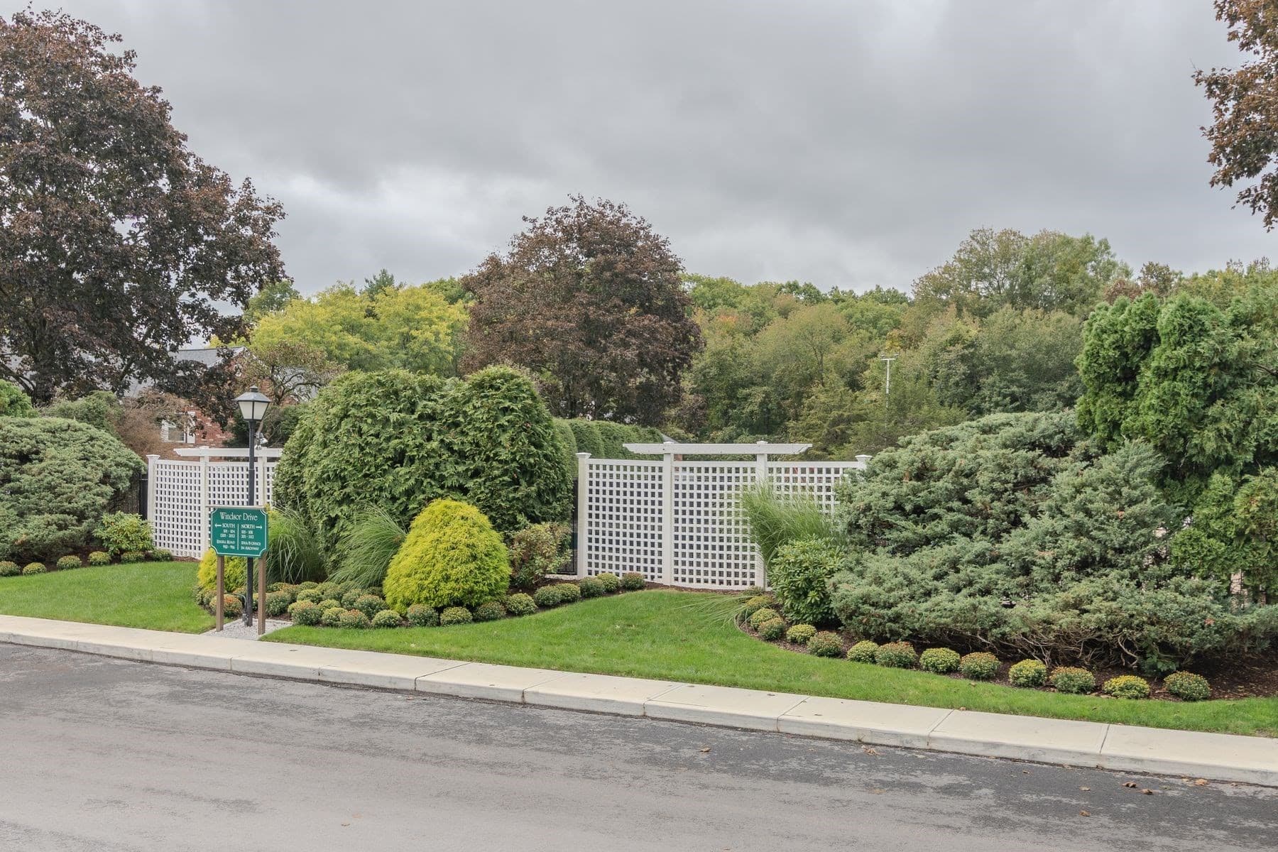 Condominium at 106 Windsor Drive # 106, Framingham MA 01701, Framingham, photo 17 of 22