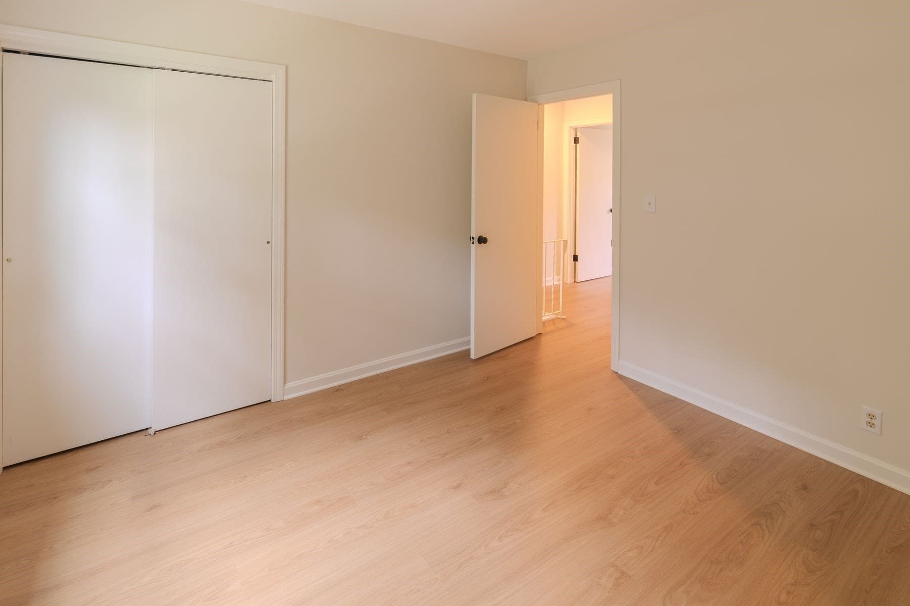 Condominium at 106 Windsor Drive # 106, Framingham MA 01701, Framingham, photo 8 of 22