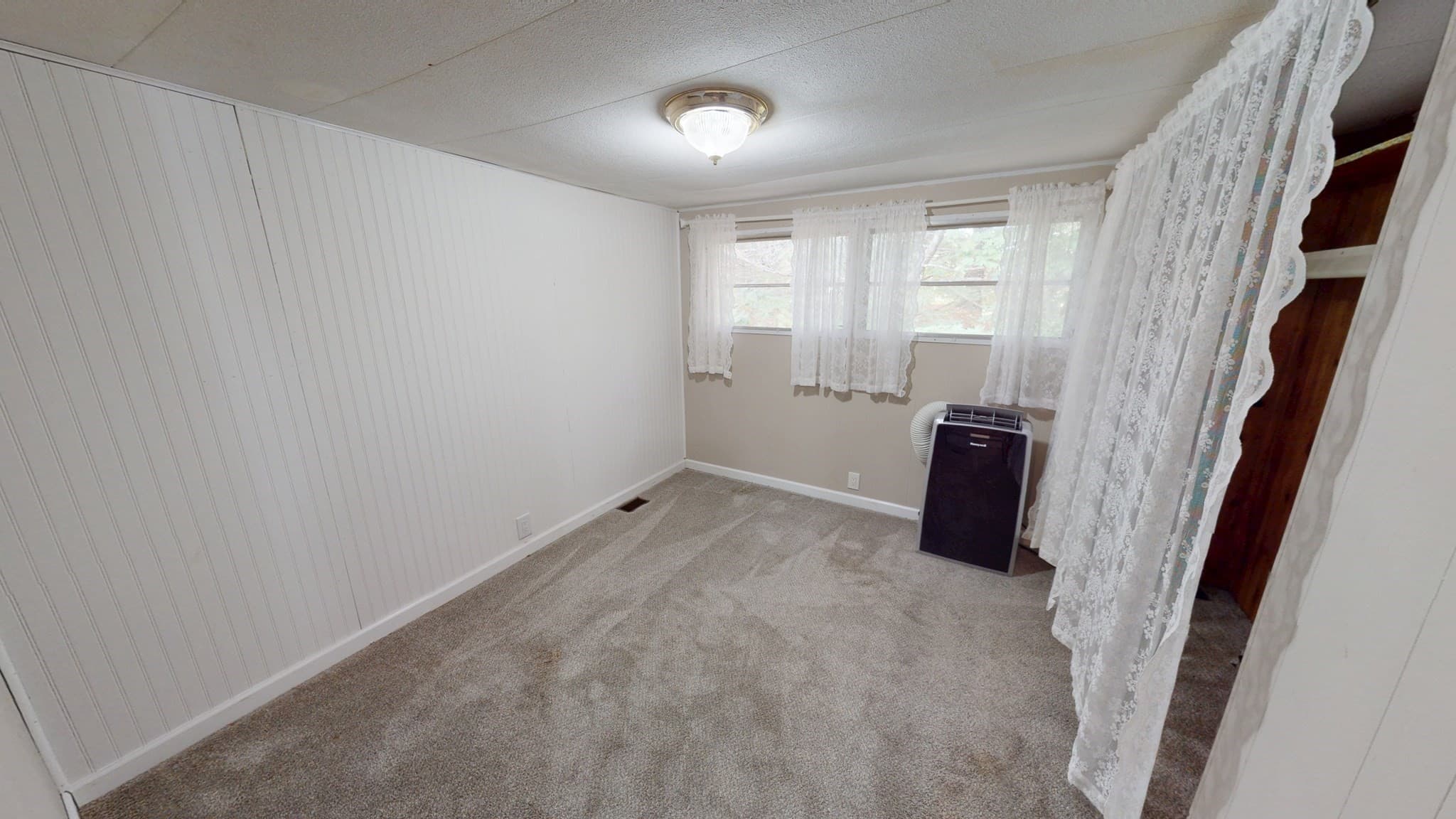 Mobile Home at 83 Clark Road # 44, Shirley MA 01464, Shirley, photo 12 of 23