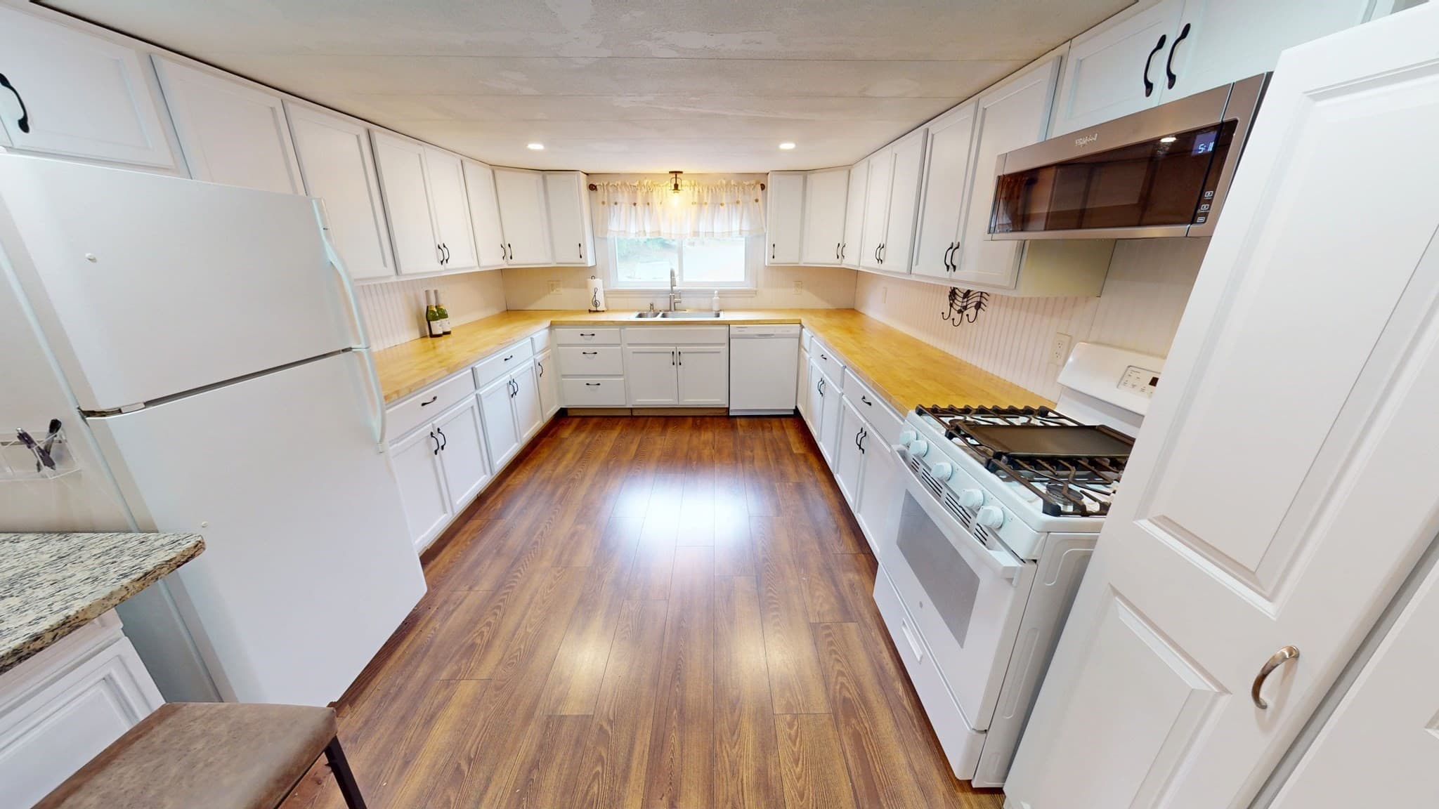 Mobile Home at 83 Clark Road # 44, Shirley MA 01464, Shirley, photo 7 of 23