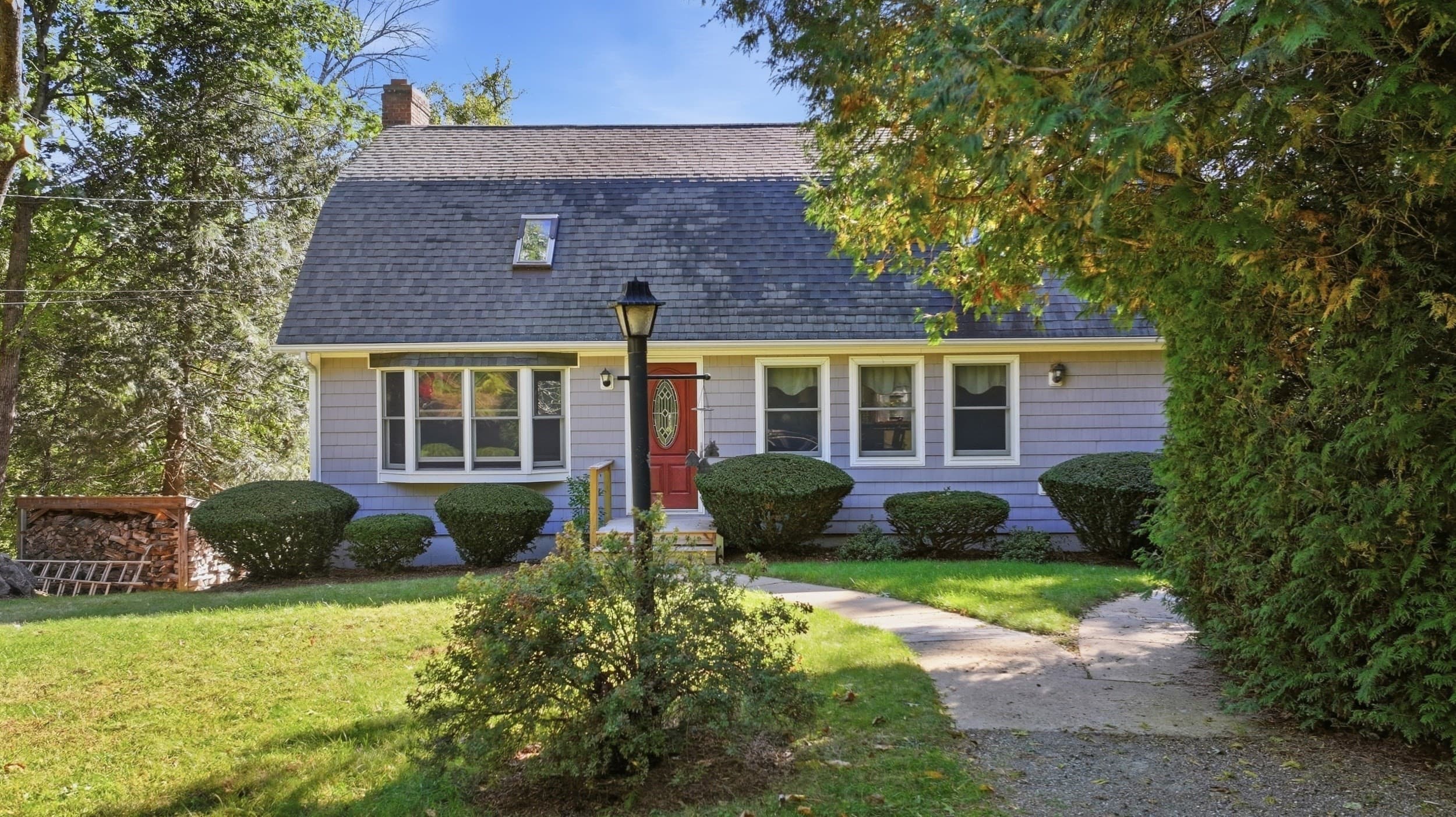 221 Pierce Rd, West Brookfield MA 01585