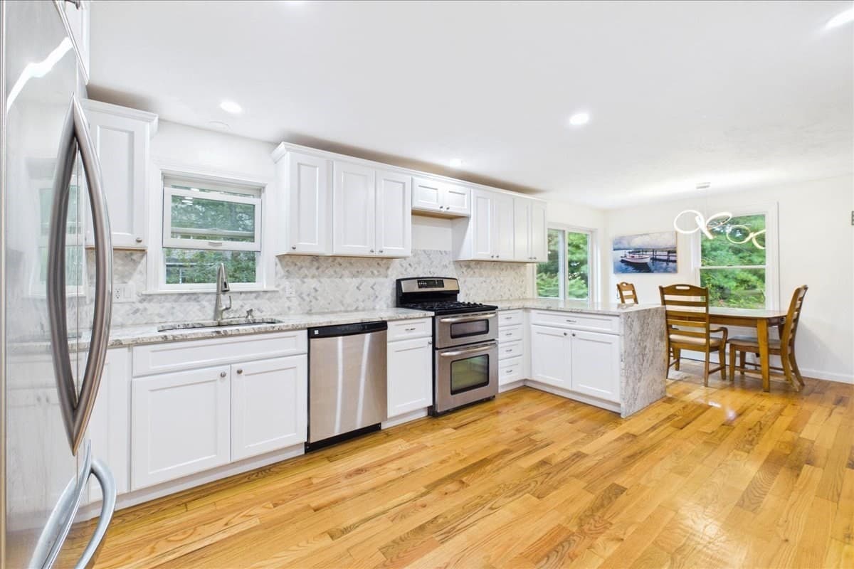 Single Family Residence at 37 Gooseberry Ln, Barnstable MA 02648, Barnstable, photo 13 of 23