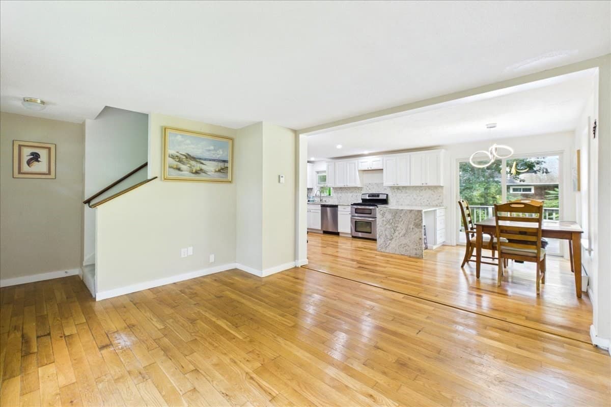 Single Family Residence at 37 Gooseberry Ln, Barnstable MA 02648, Barnstable, photo 3 of 23