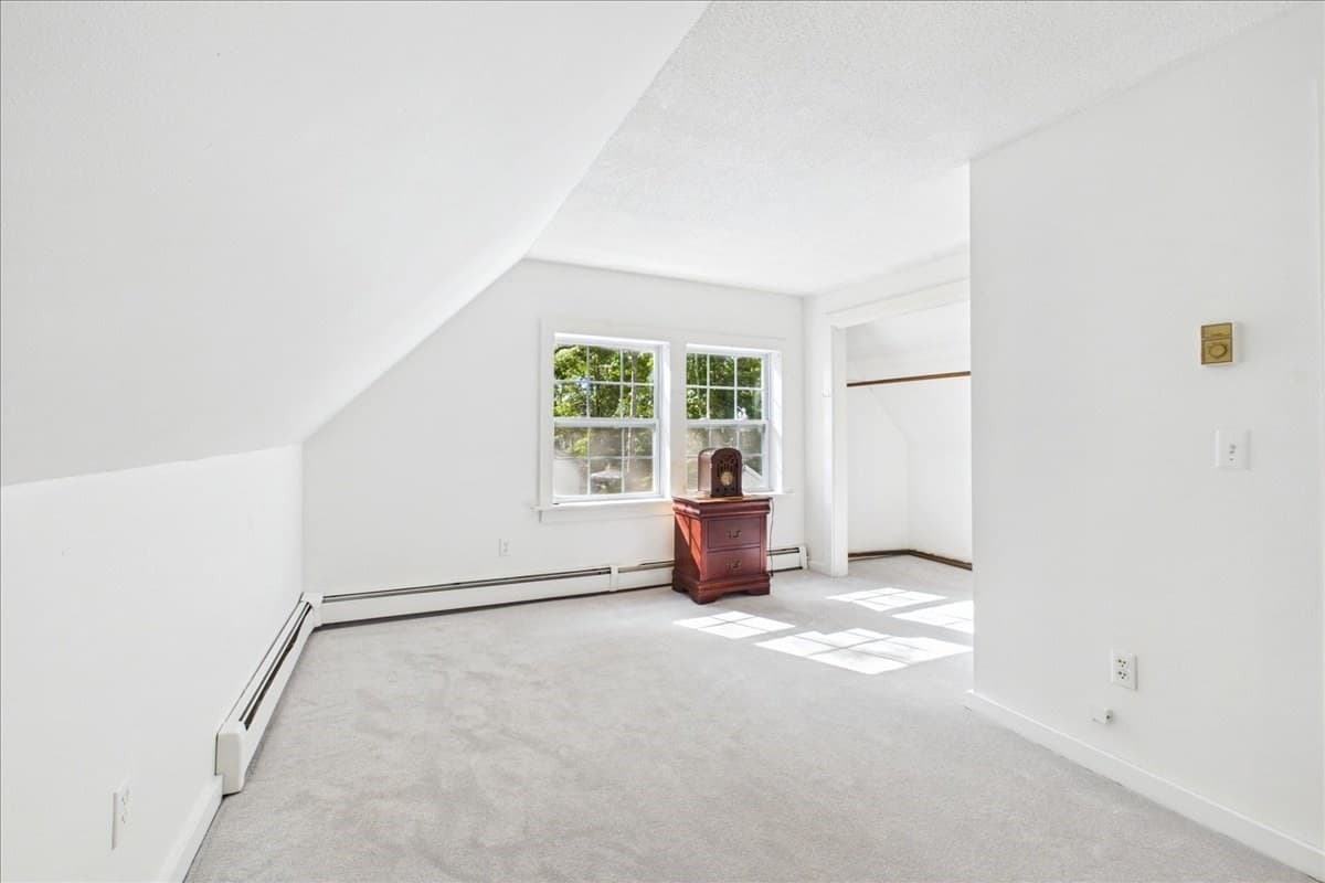 Single Family Residence at 37 Gooseberry Ln, Barnstable MA 02648, Barnstable, photo 18 of 23