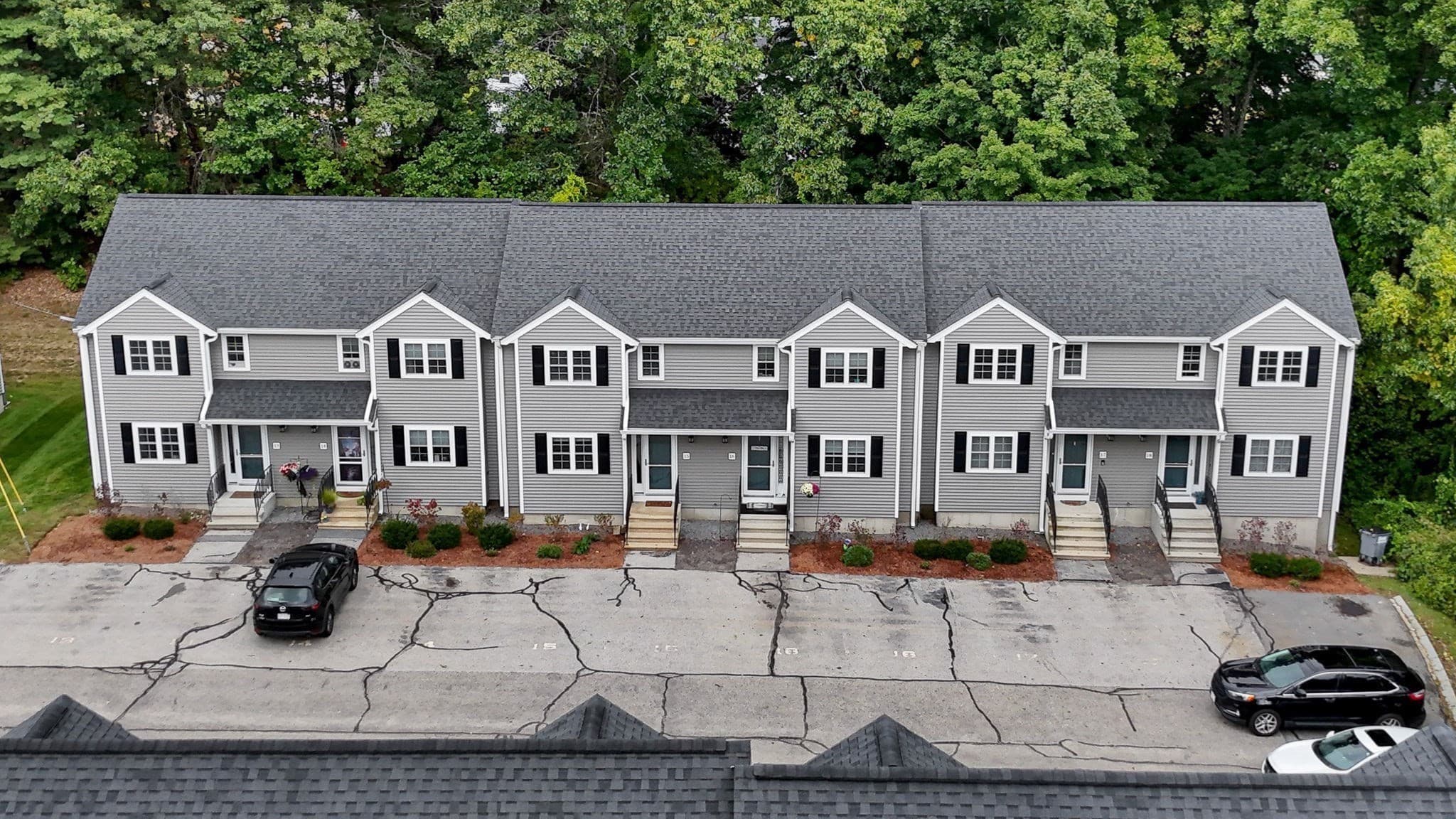 Condominium at 34 Lowell Rd # 15, Pepperell MA 01463, Pepperell, photo 3 of 33