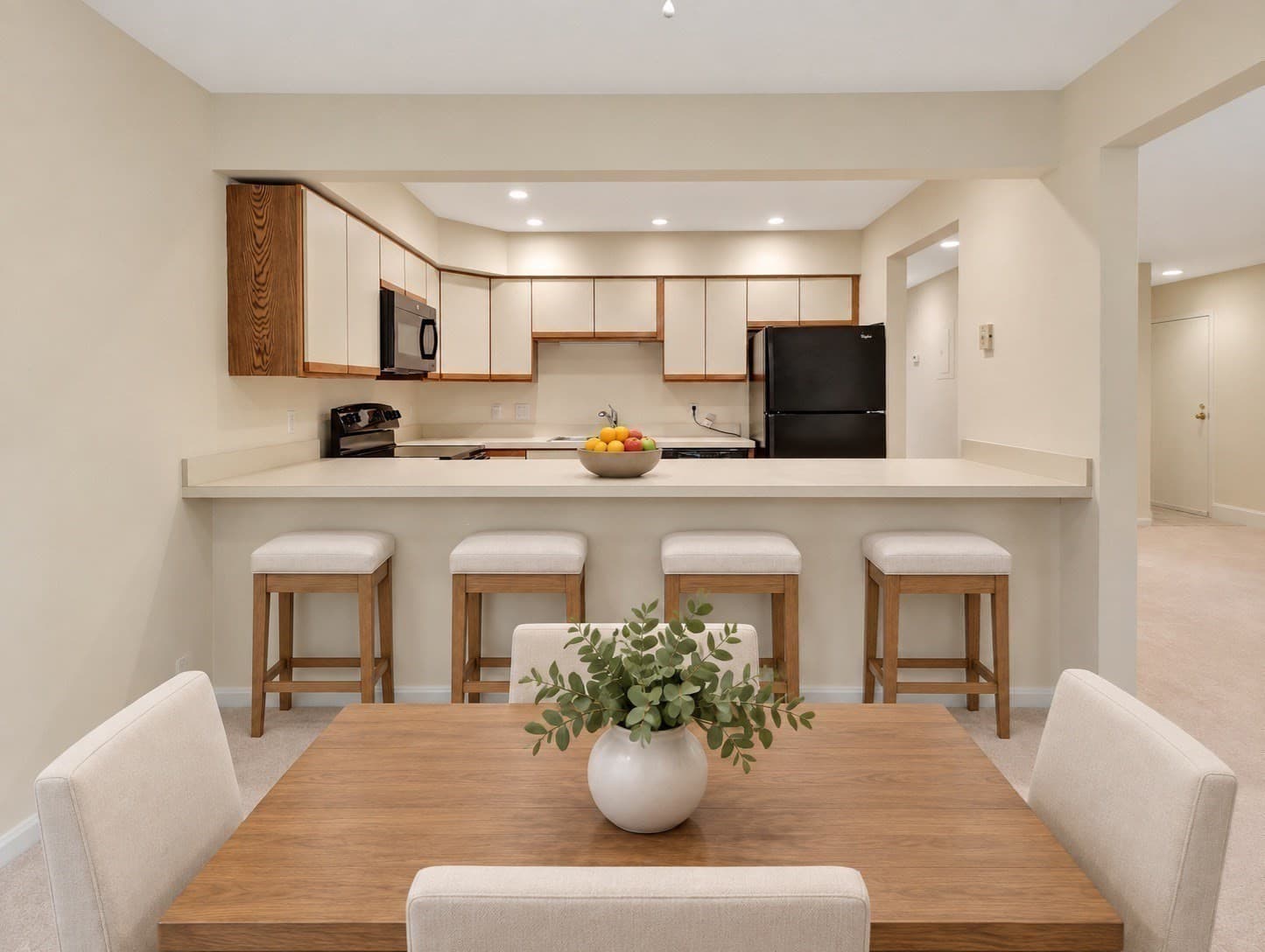 Condominium at 2406 Hockley Drive # 2406, Hingham MA 02043, Hingham, photo 4 of 30
