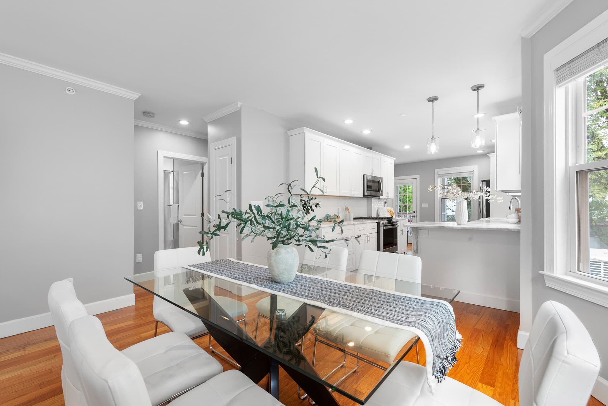 Condominium at 13 Laurel Street # 1, Arlington MA 02476, Arlington, photo 16 of 37