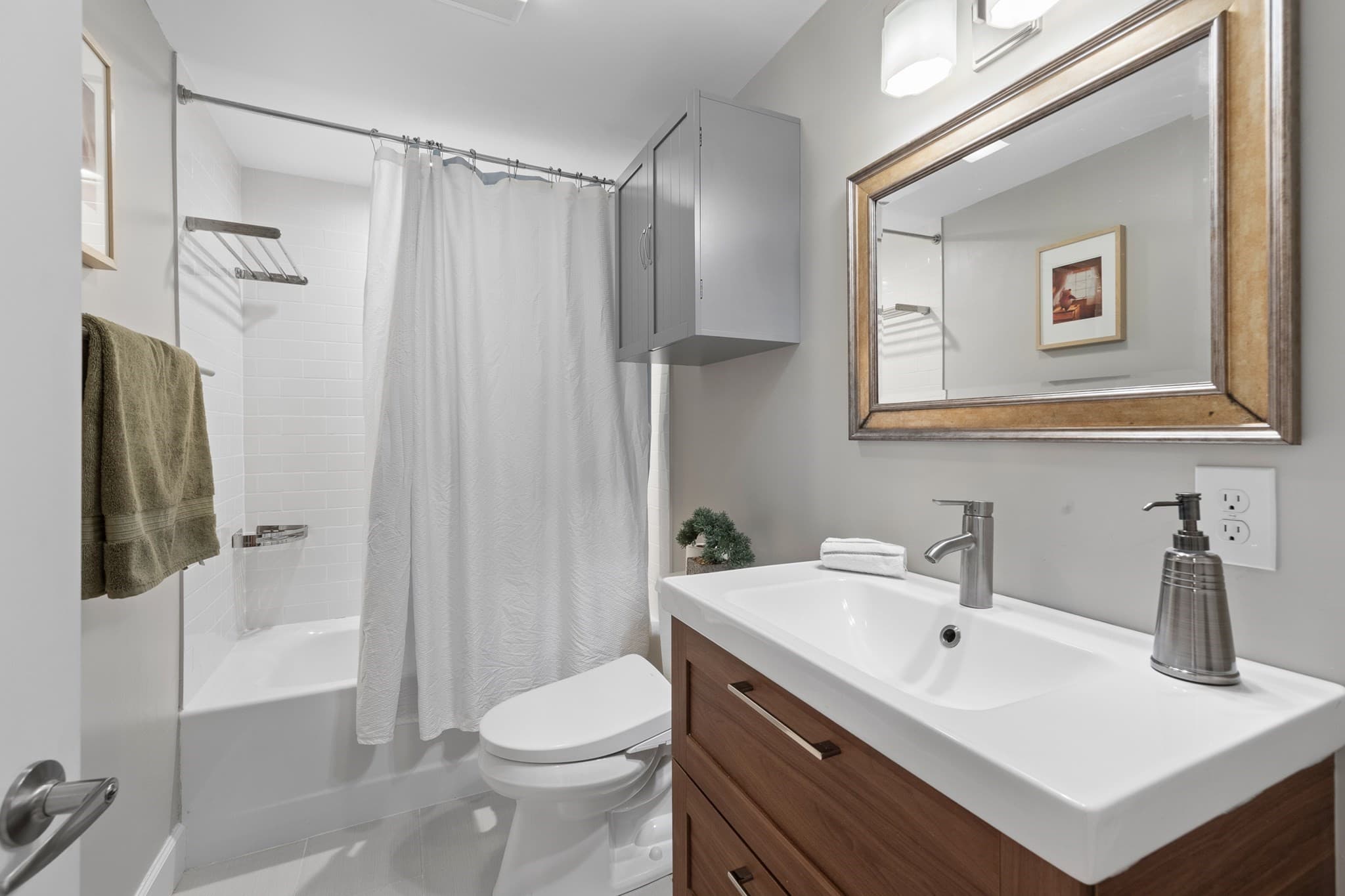 Condominium at 13 Laurel Street # 1, Arlington MA 02476, Arlington, photo 32 of 37