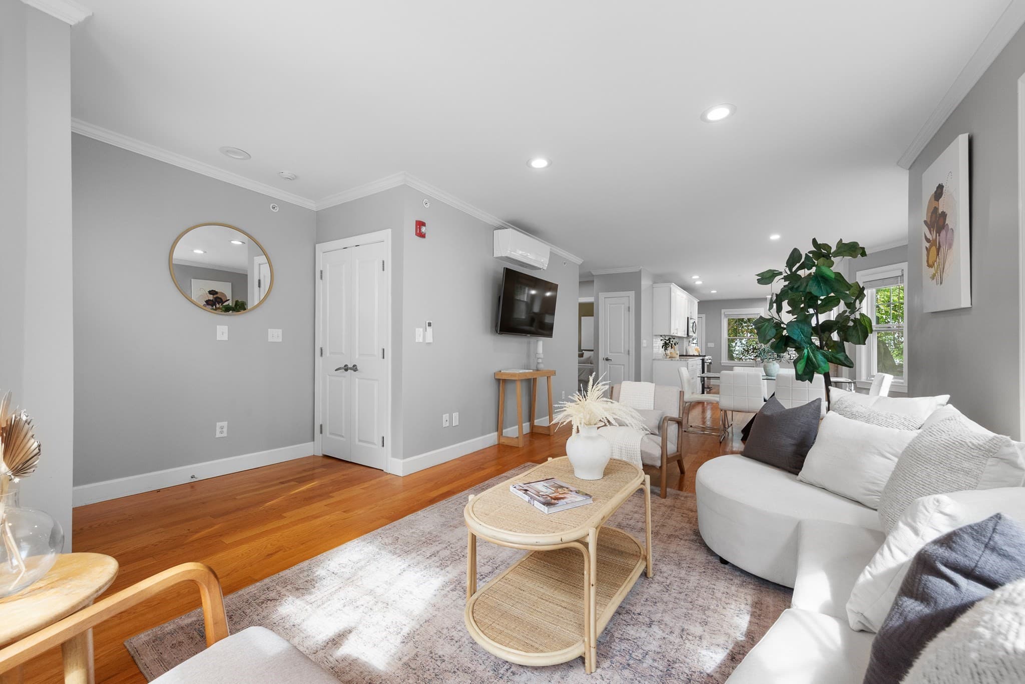 Condominium at 13 Laurel Street # 1, Arlington MA 02476, Arlington, photo 10 of 37