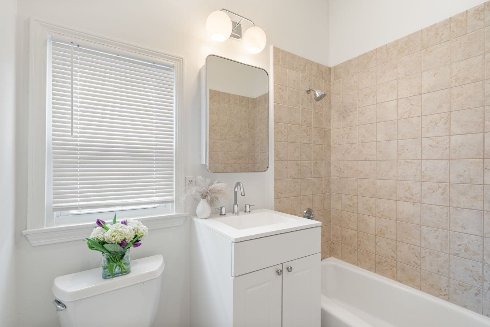 Condominium at 243 Bunker Hill Street # 2, Boston MA 02129, Boston, photo 16 of 28