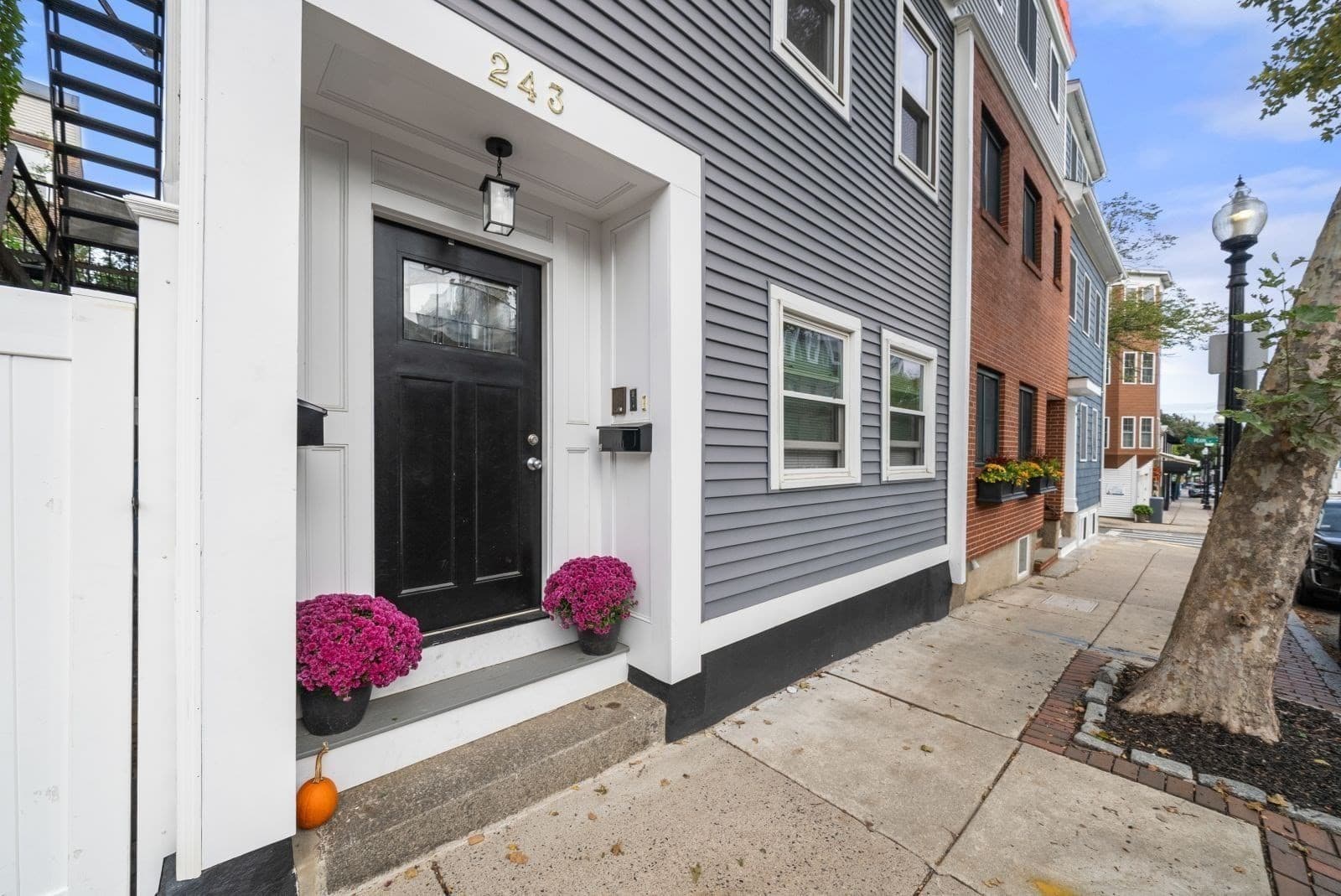 Condominium at 243 Bunker Hill Street # 2, Boston MA 02129, Boston, photo 25 of 28